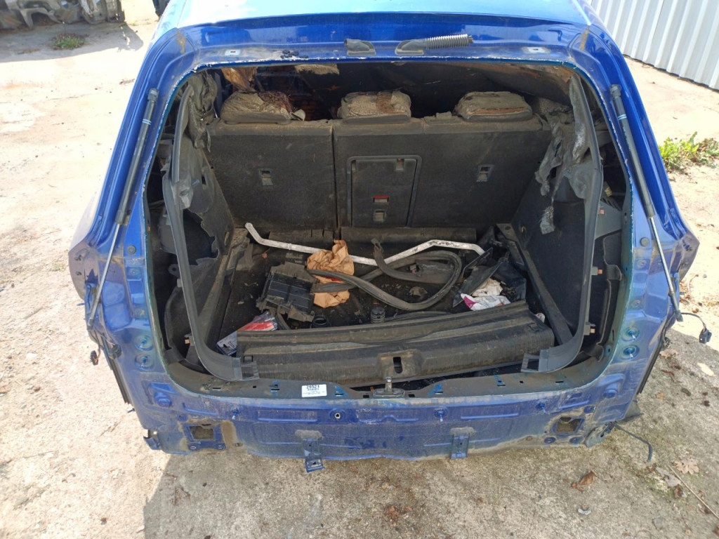VOLKSWAGEN GOLF VIII HB WANNA PAS TYLNY