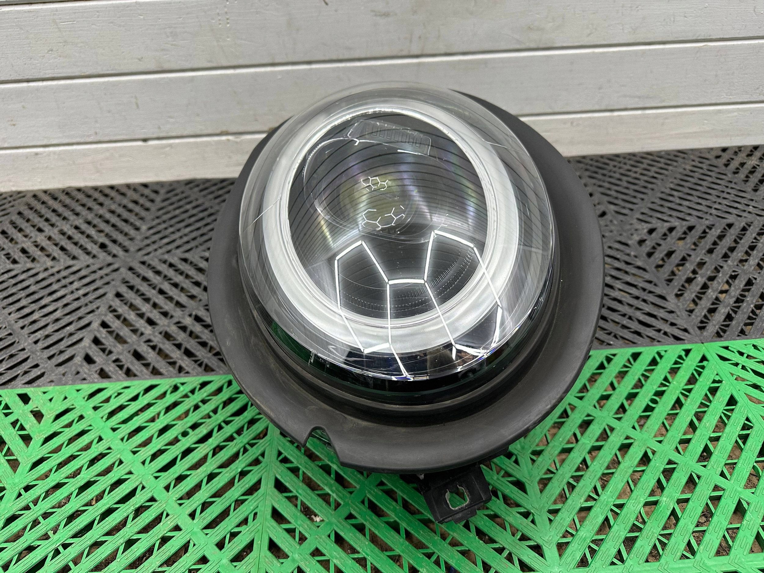 light front side right Mini One - Cooper F56 F55 LCI BLACK 5A01962