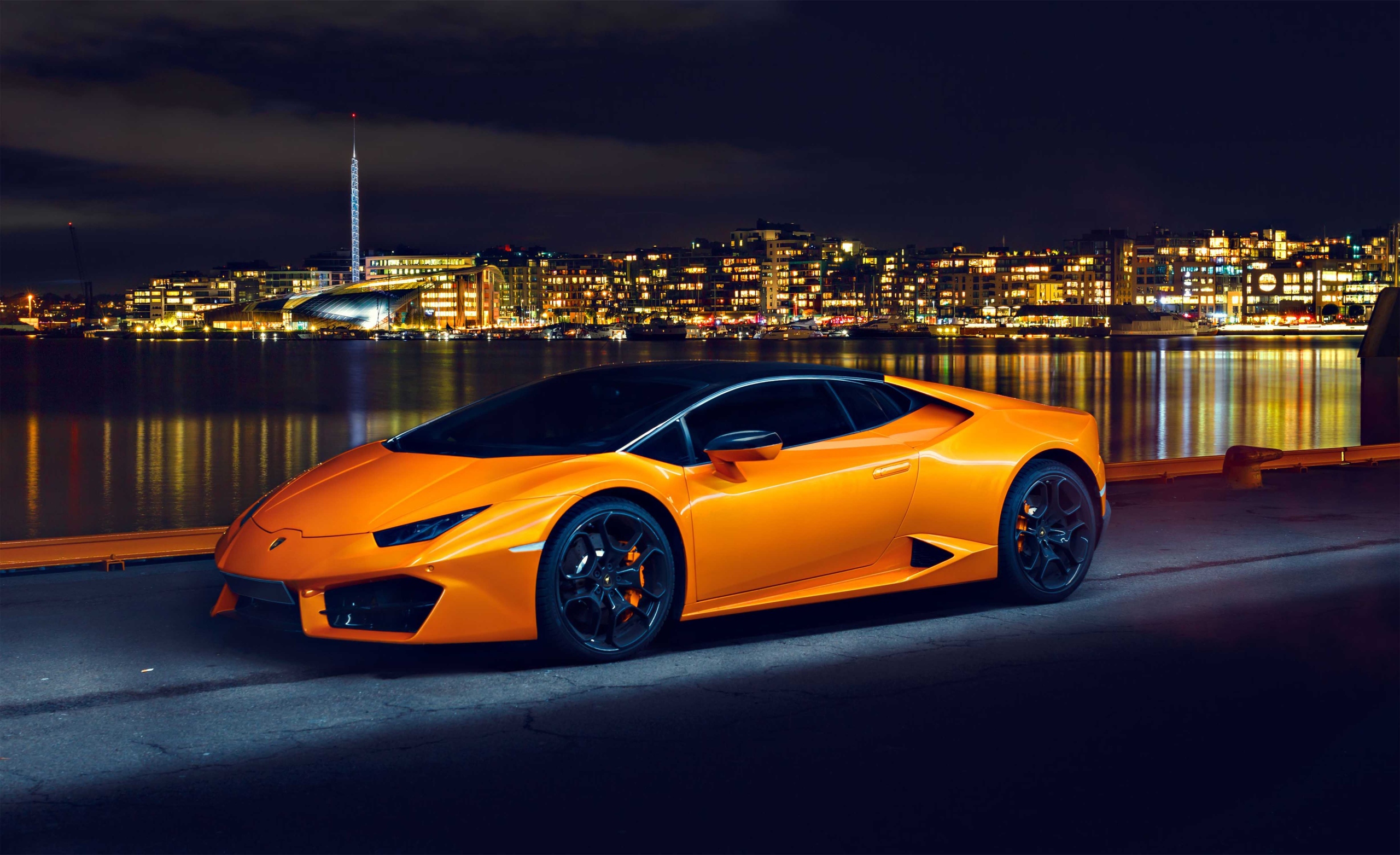 

Fototapeta Lamborghini 02 416x254