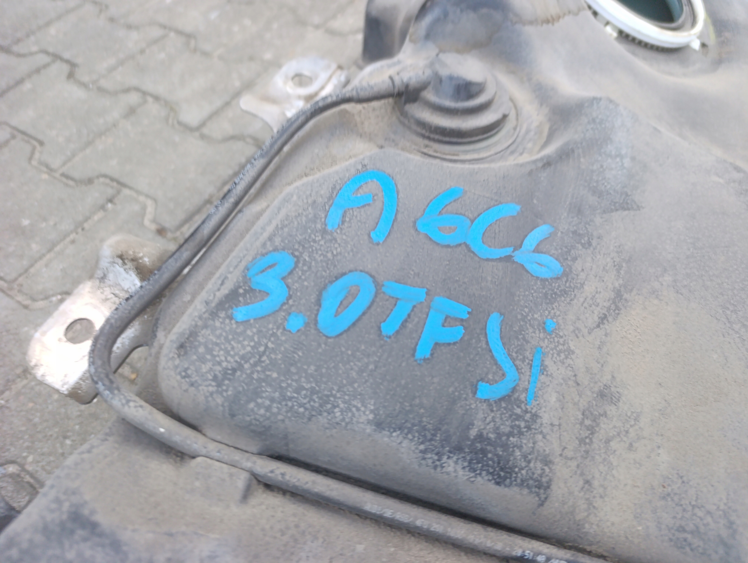 tank AUDI A6 C6 3.0 TFSI QUATTRO