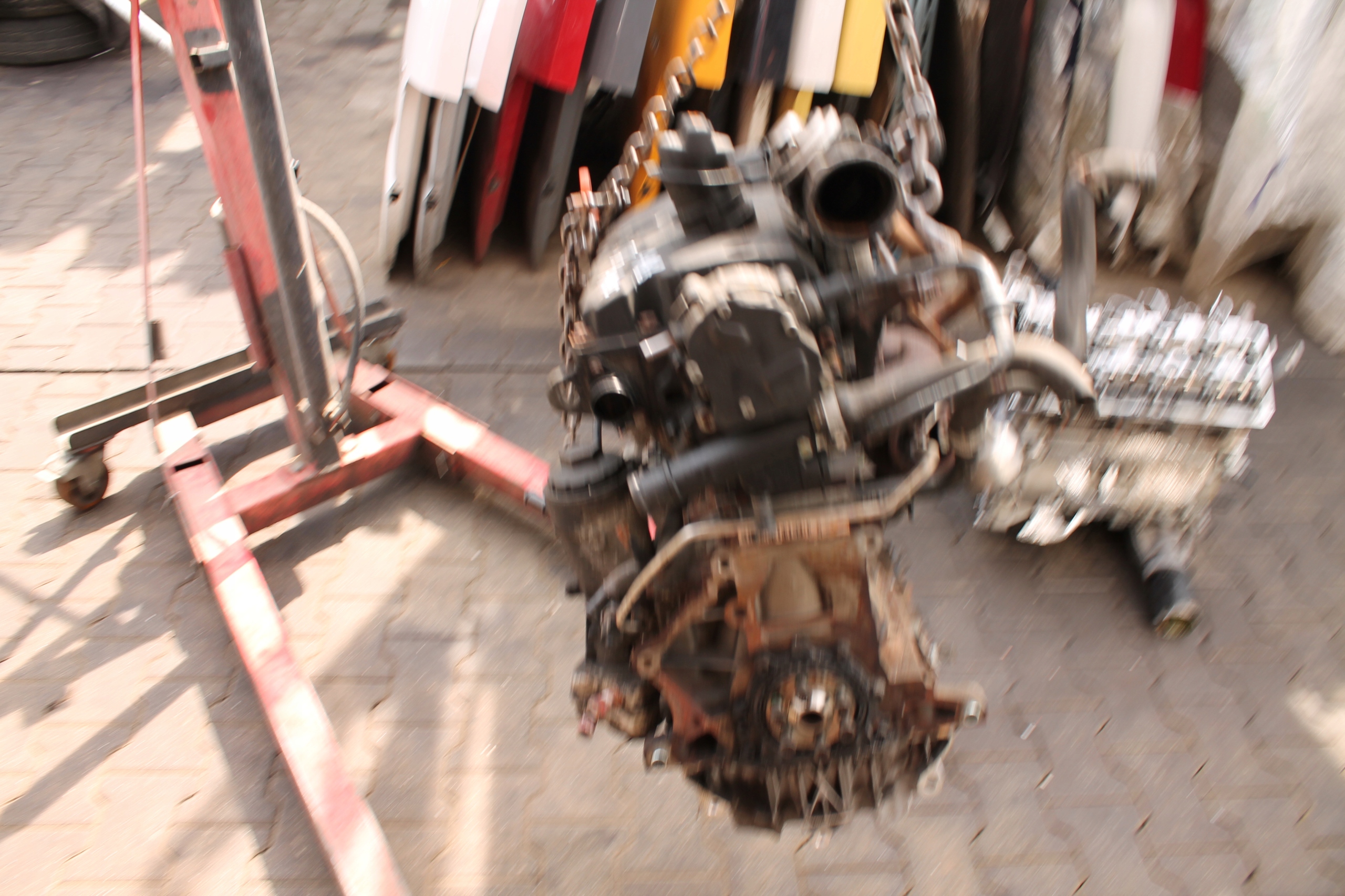 engine complete VW T5 AXB AXC 1,9 TDI 190 TYSKM