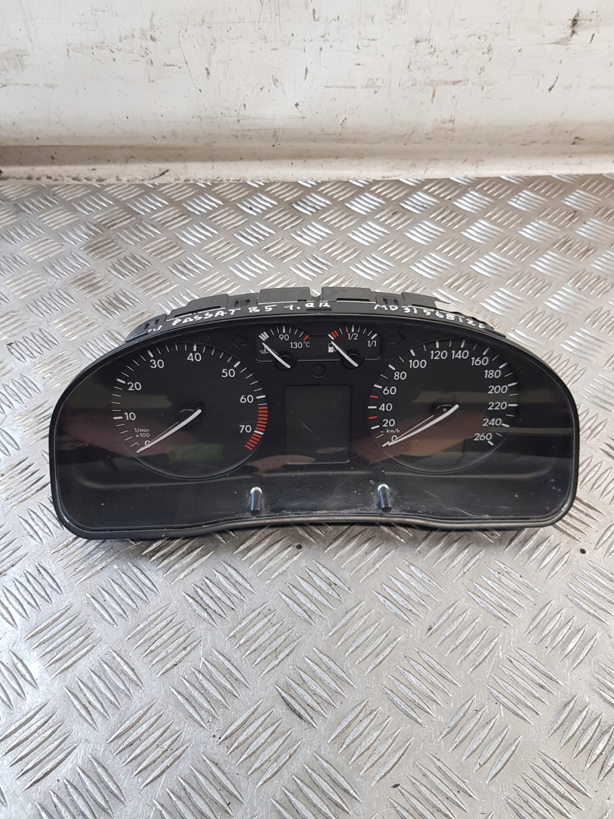 dials 3B0919880A VW PASSAT B5 1.8 97R