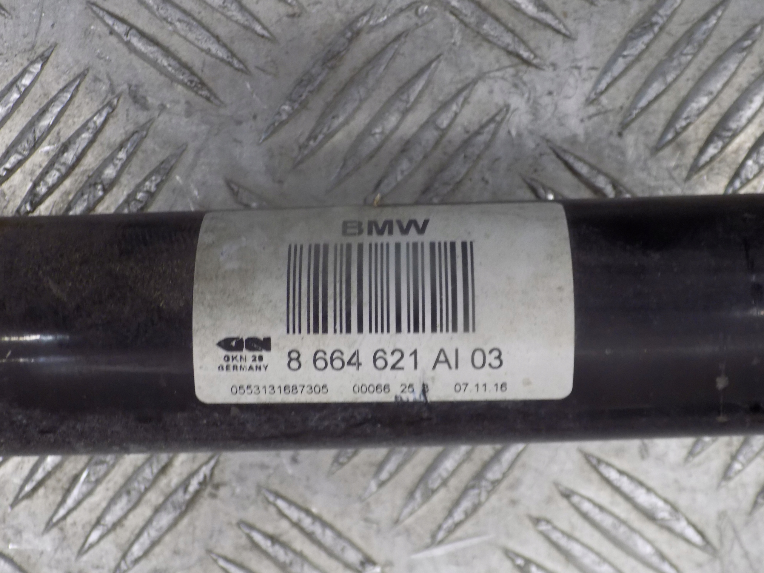 BMW G30 semi-axis rear part right left 8664621 8664622