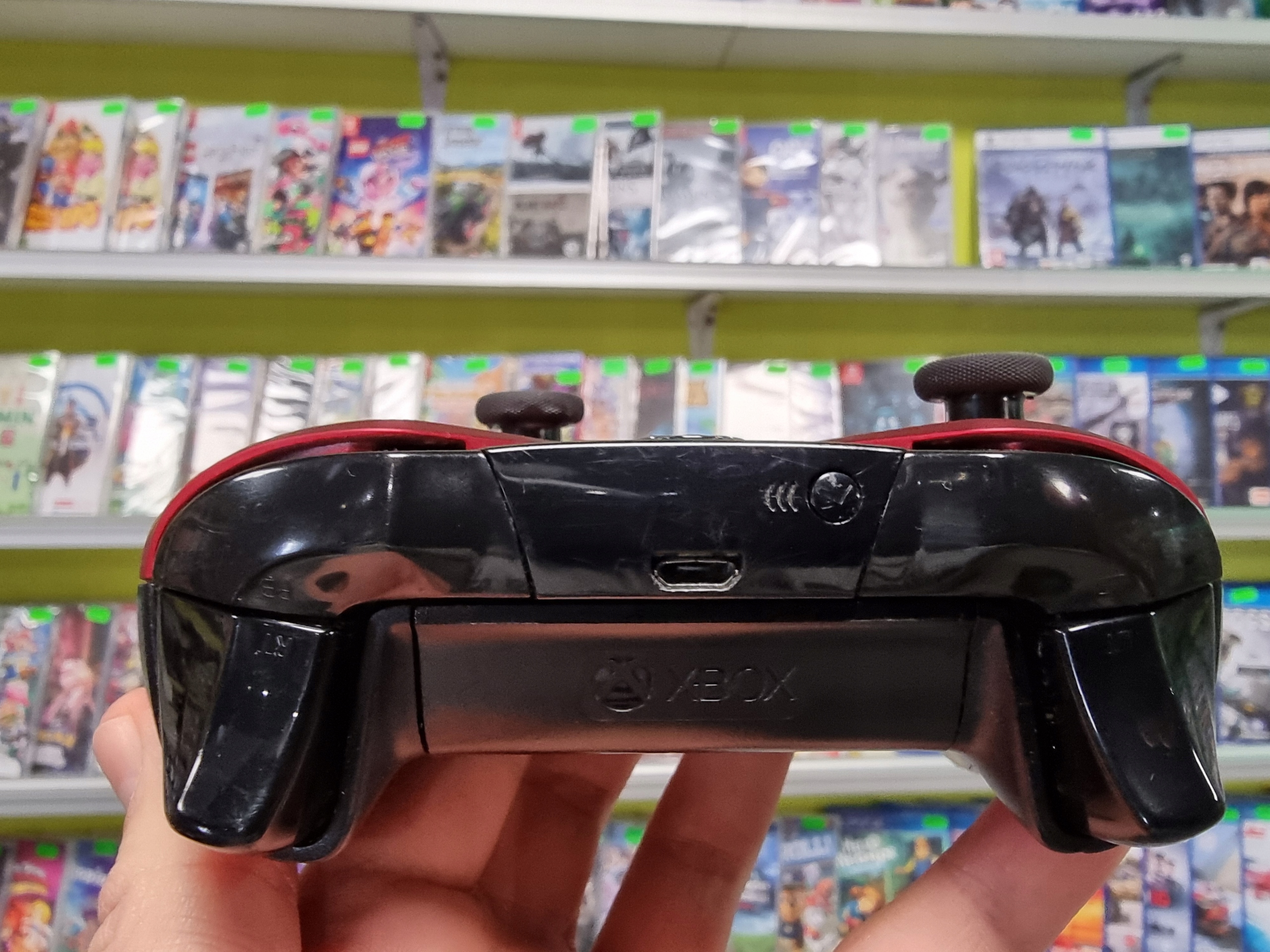 113. ORYGINALNY PAD KONTROLER XBOX ONE SERIES S X CUSTOM RED SHADOW Kolor biały