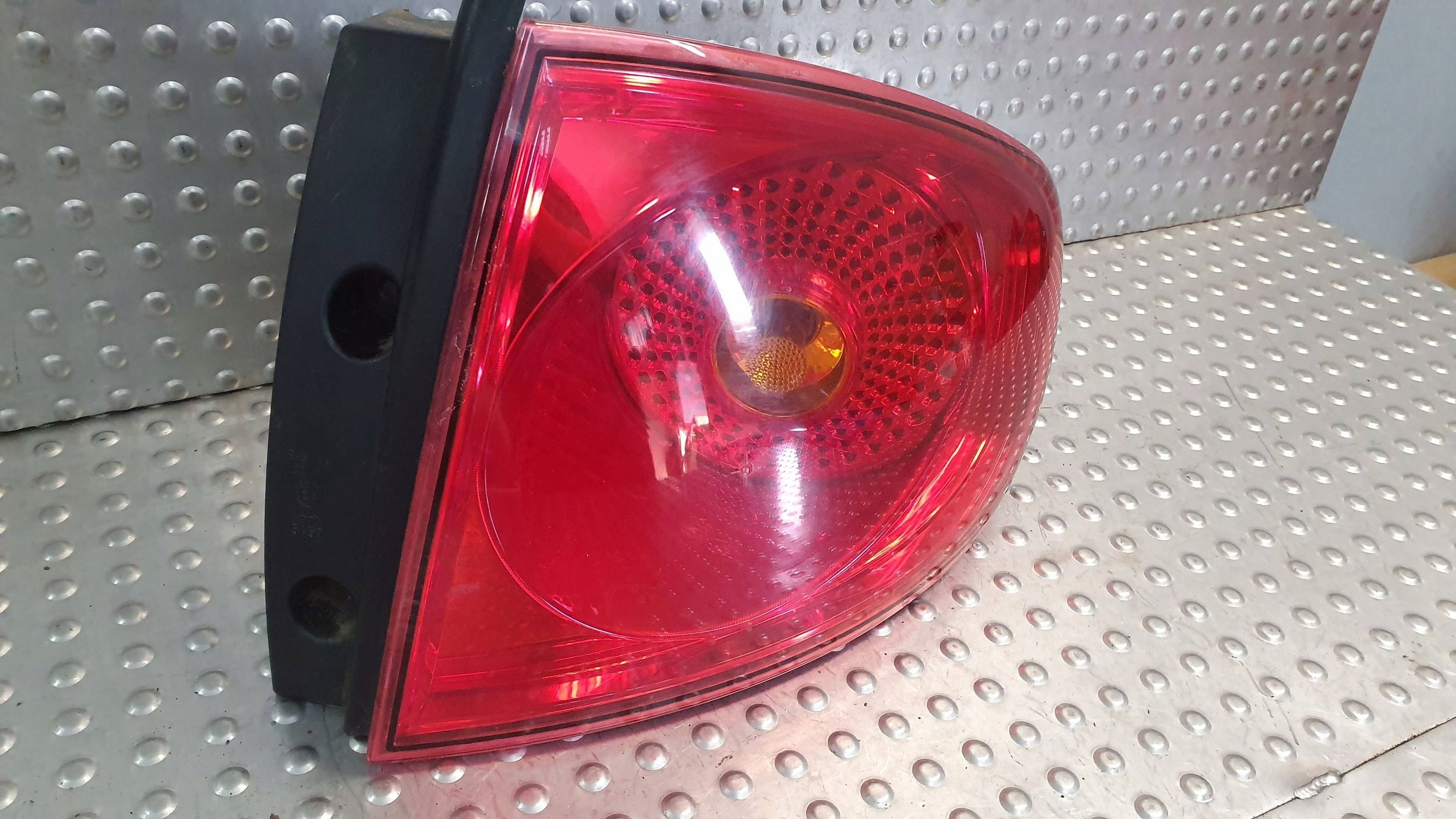 light rear part right SEAT ALTEA 5P0945096D 04