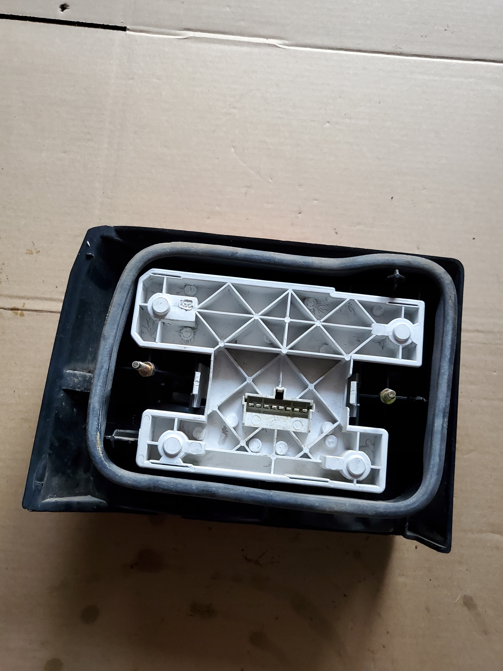 light right rear part right rear RENAULT 19 1988-92r. OE EU