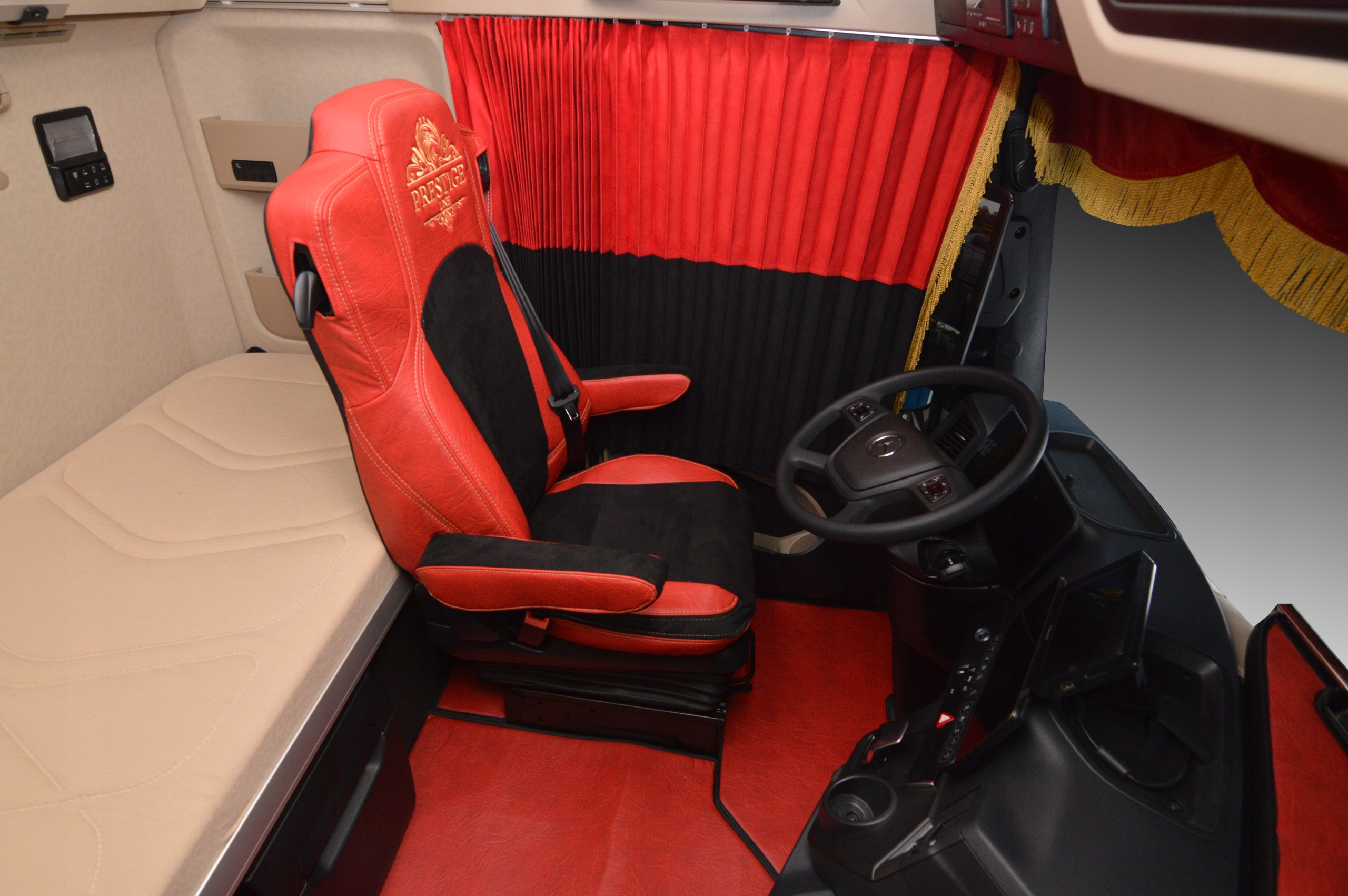 Zasłony Plisowane PRESTIGE LINE MAN TGX, TGA, TGS Producent inny