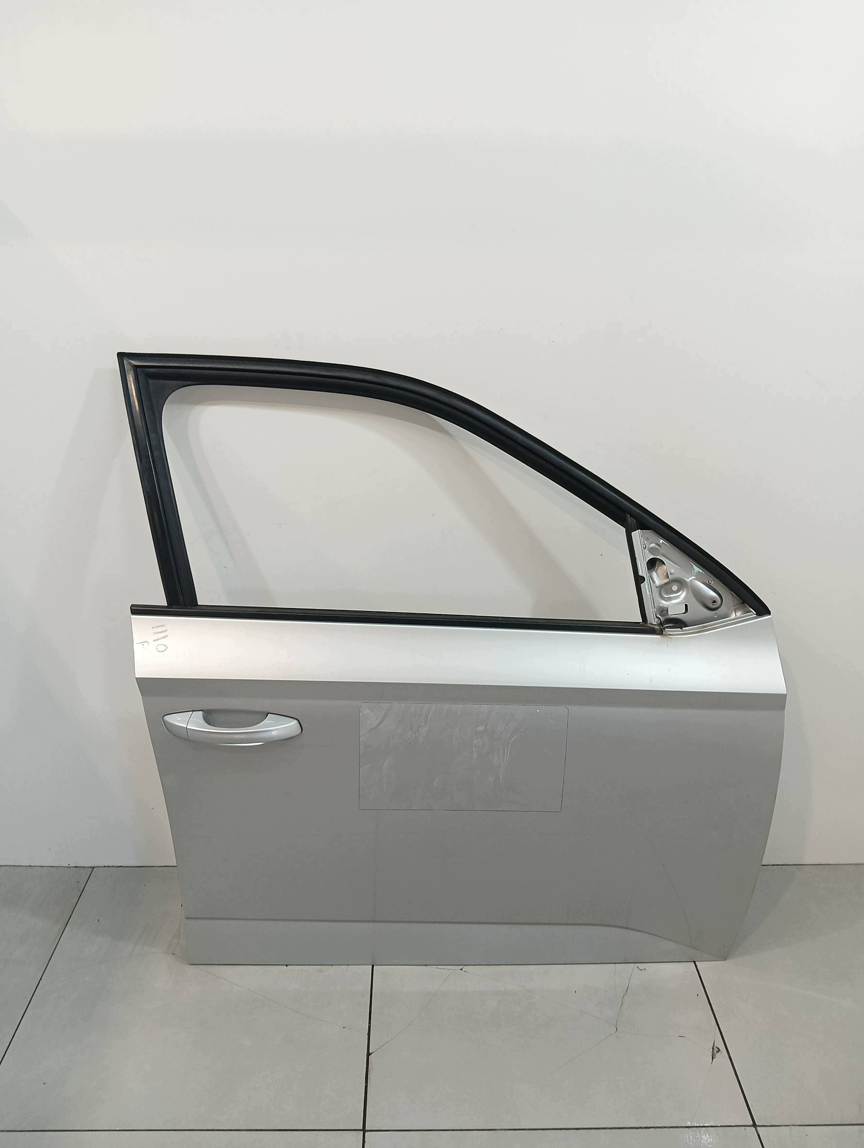 door right front LA7W Skoda Fabia III (2014- )