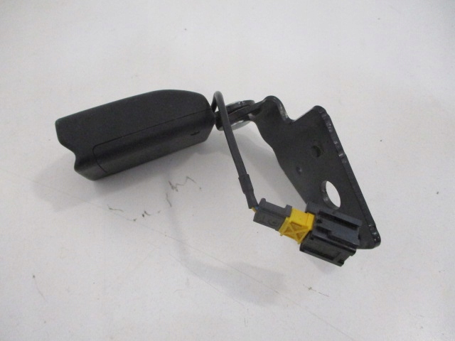 DS4 C4 II B7 ремня заднего 96748537XT