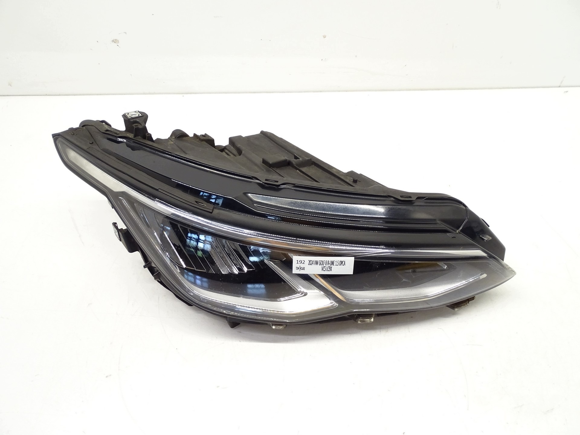 light right front FULL LED VW GOLF VIII R-LINE UK