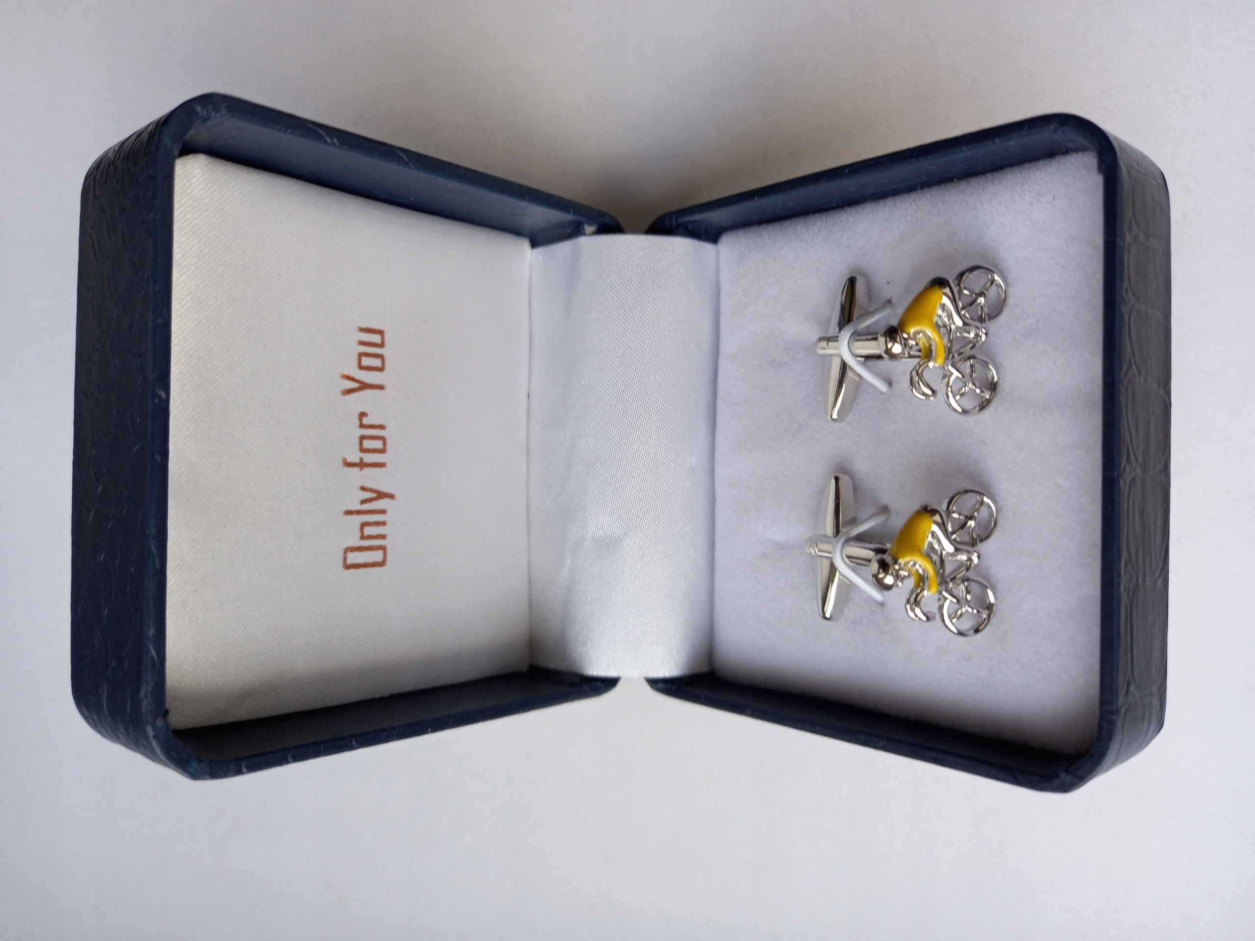 Stříbrné manžetové knoflíčky Exciting pro cyklistu