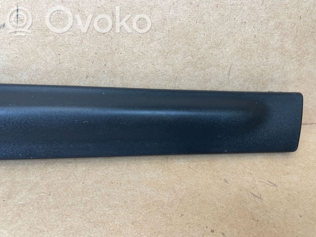 moulding cap door right front HYUNDAI SANTA FE II CM 2006-2012