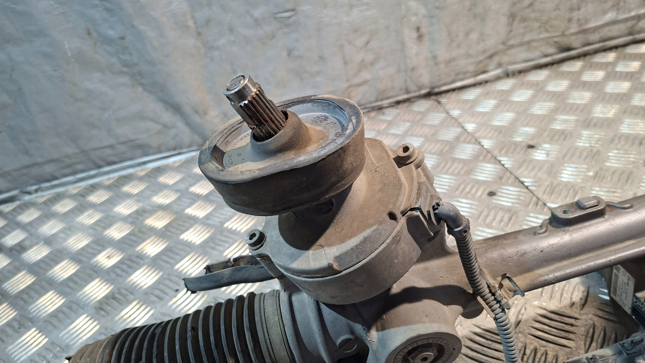 SCATOLA STERZO VW GOLF V 1.9TDI