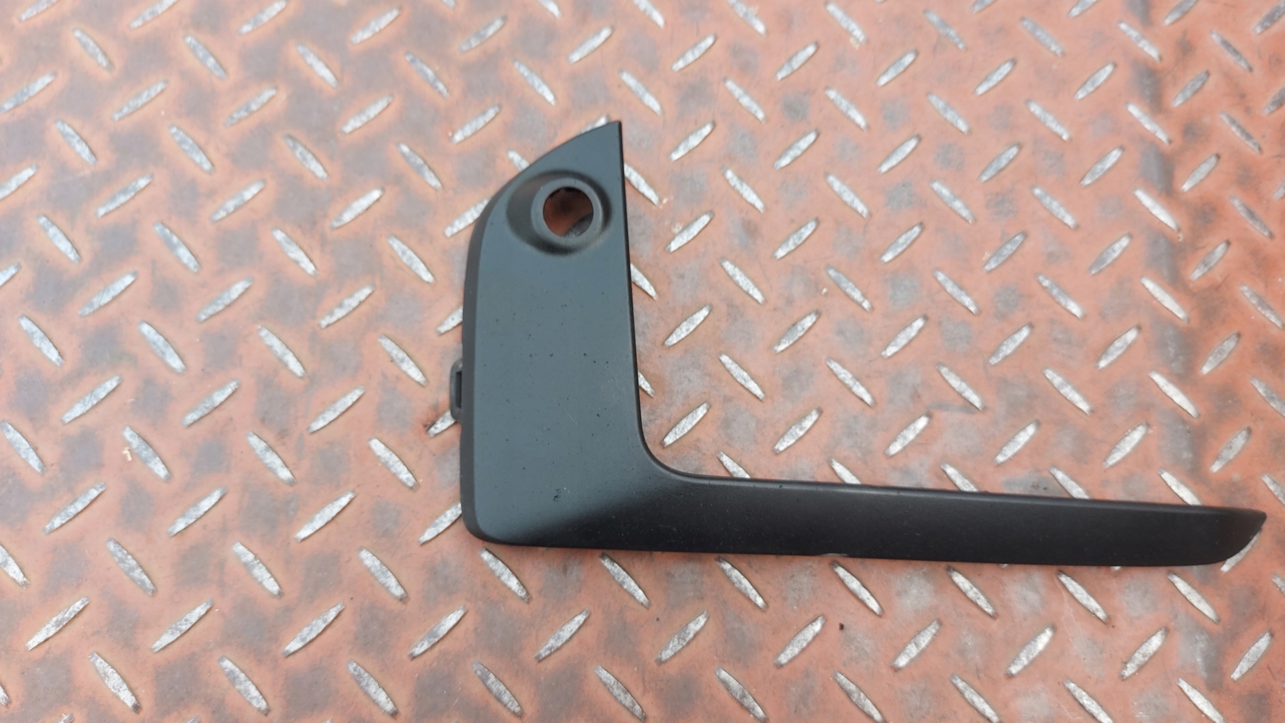 moulding grid frame of a bumper left left front BMW X2 F39
