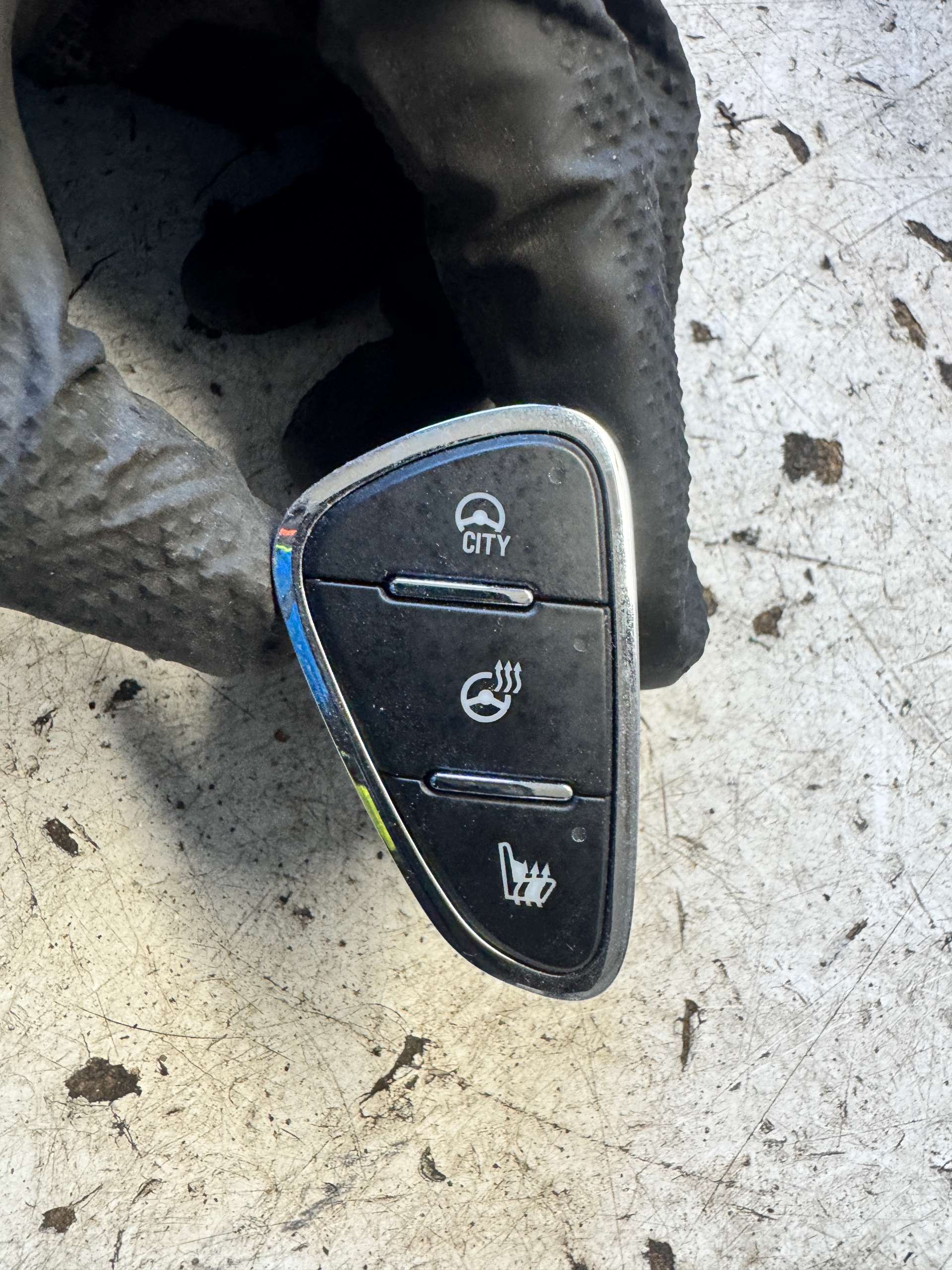 OPEL ADAM links schalter CITY GRZANIE sitz des lenkrads 13423500