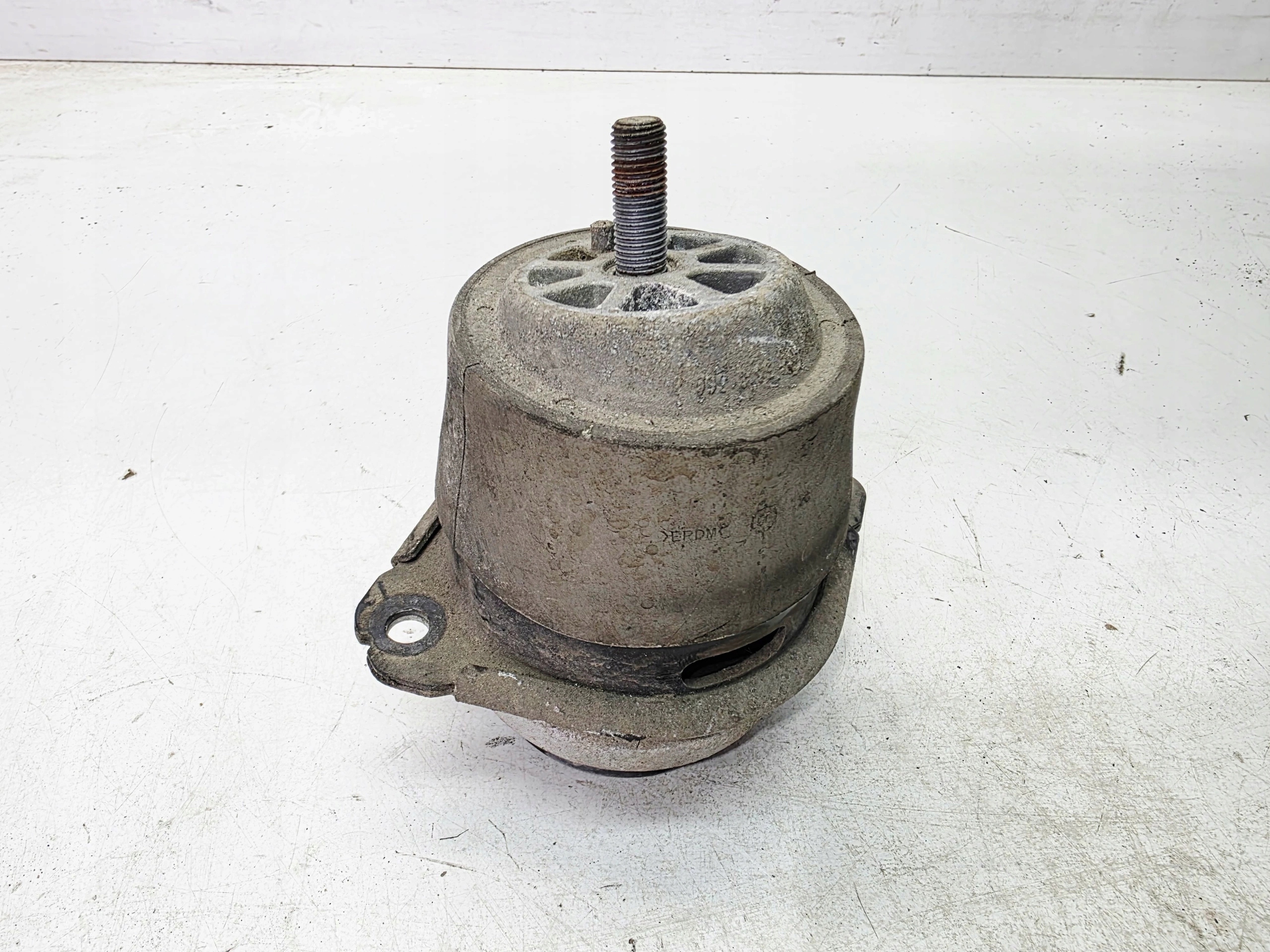 engine mount AUDI Q7 4L 4.2 TDI 7L8199131B