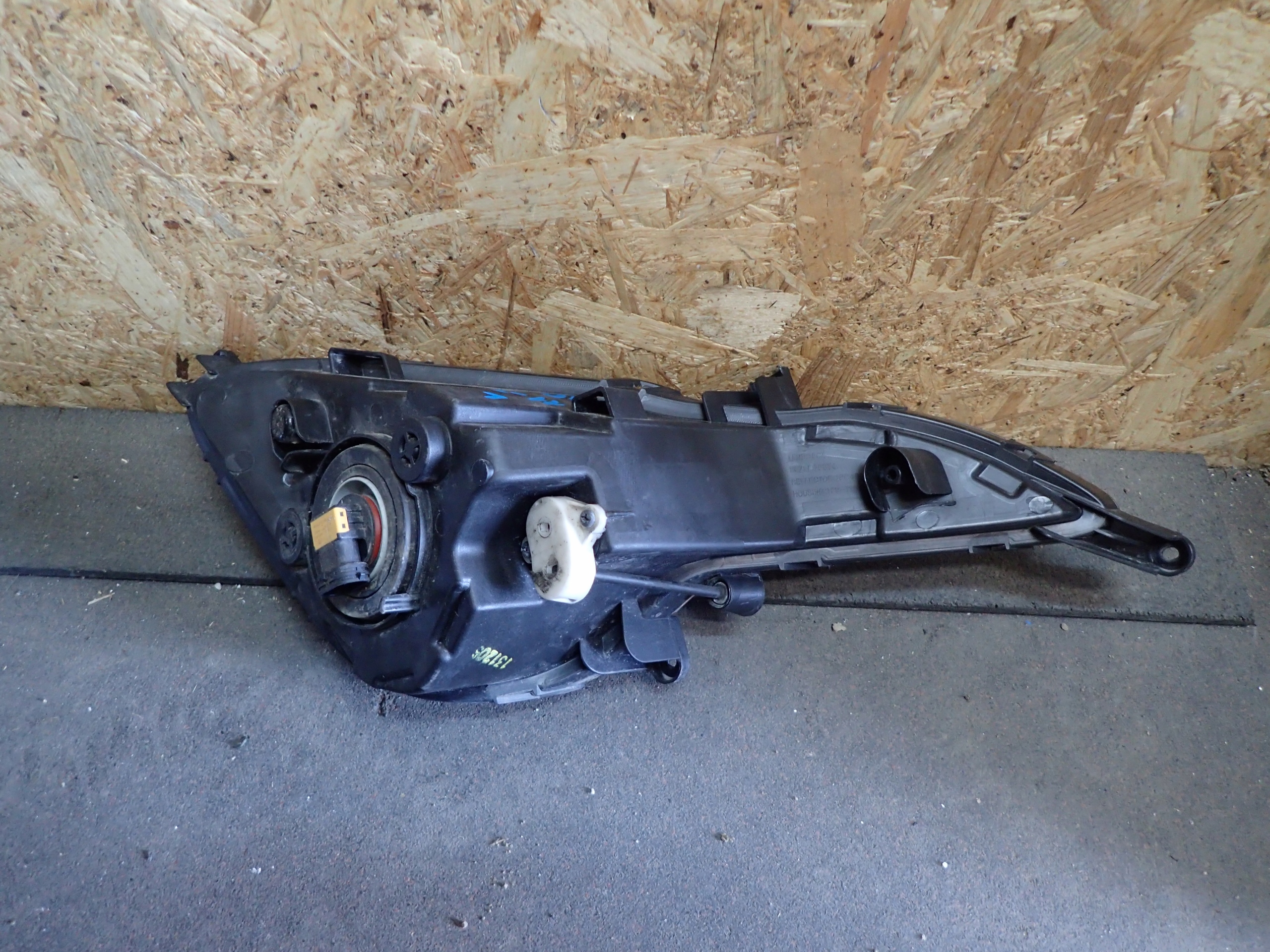 Nebelscheinwerfer links HYUNDAI I40 11-15 92201-37010