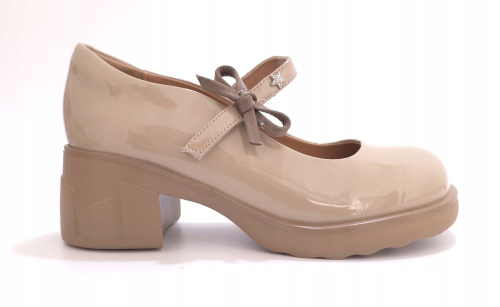 Béžové lakované lodičky ve stylu Mary Jane Loretta Vitale W5346 r40