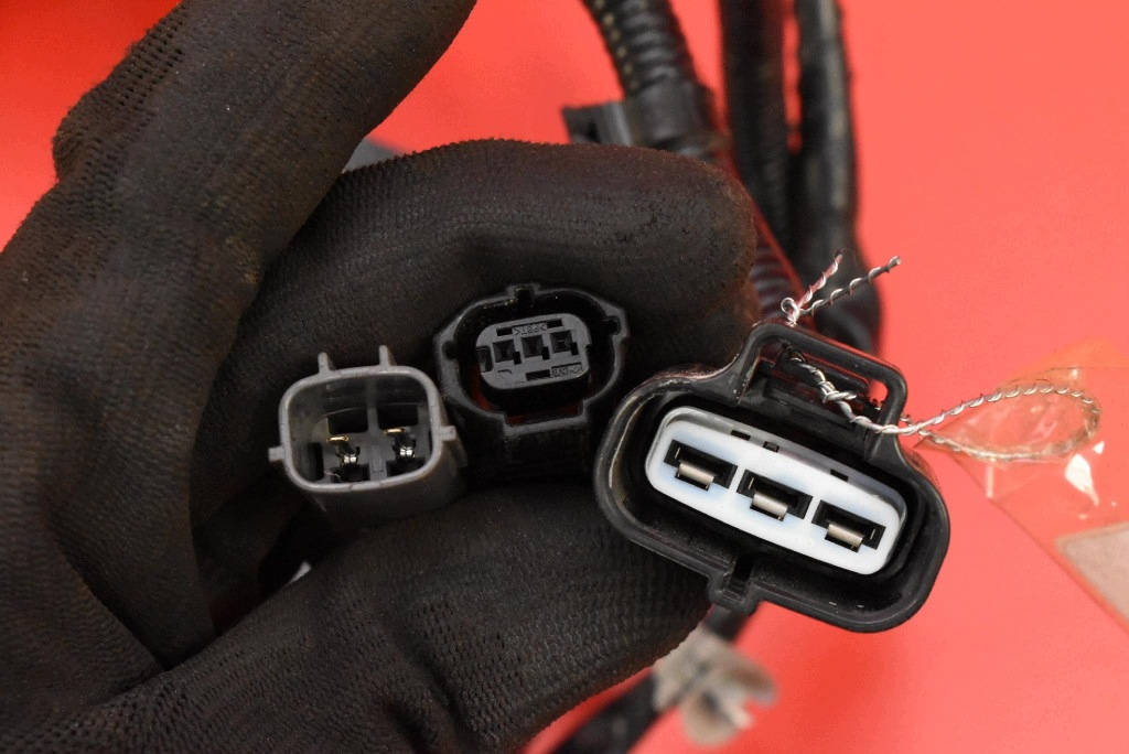 bundle motor wiring 7-010A(6) MAZDA MX-5 IV ND 2.0 SKYACTIV-G 184 KM