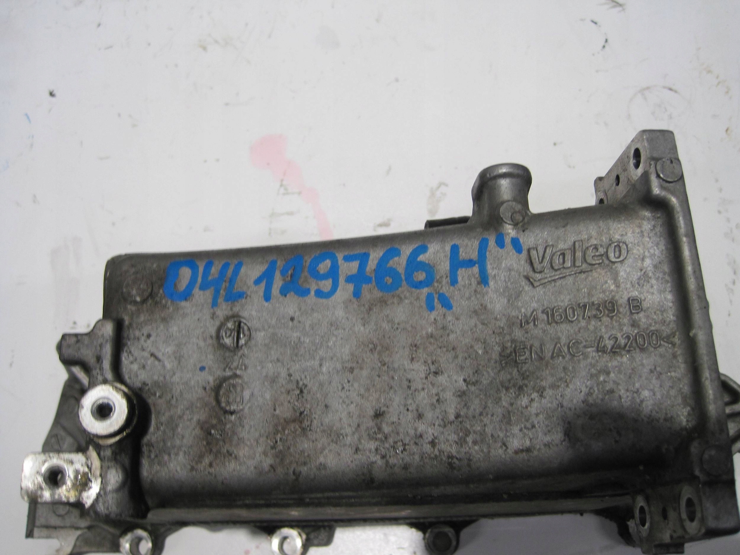 intake manifold AUDI A1 04L129766AH