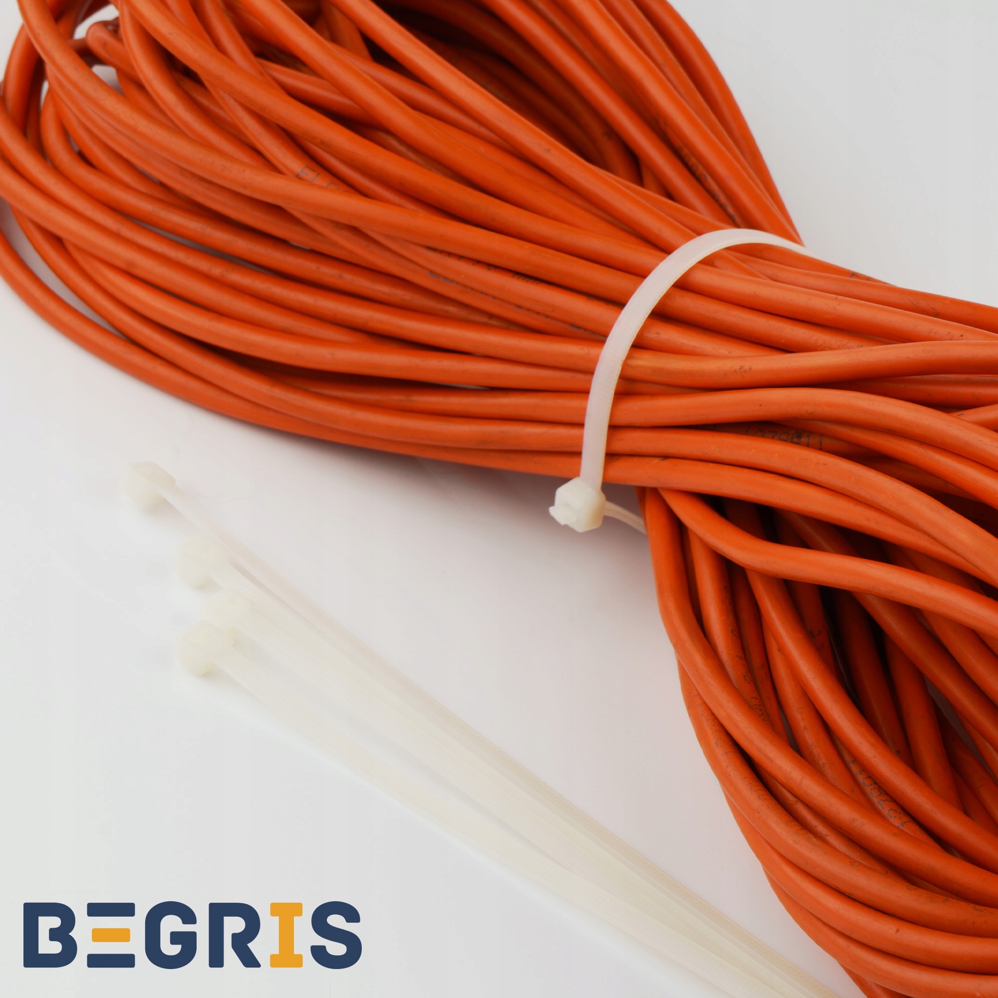 MOCNE OPASKI ZACISKOWE KABLOWE TRYTKI BIAŁE TAŚMA 4,8x400 100SZT ZIPERKI Szerokość 4.8 mm