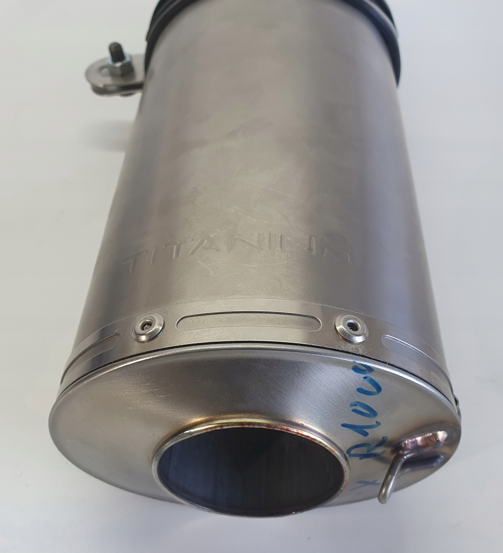 Глушитель leovince e13 0237 suzuki gsx- r 1000 и. e. Купить в