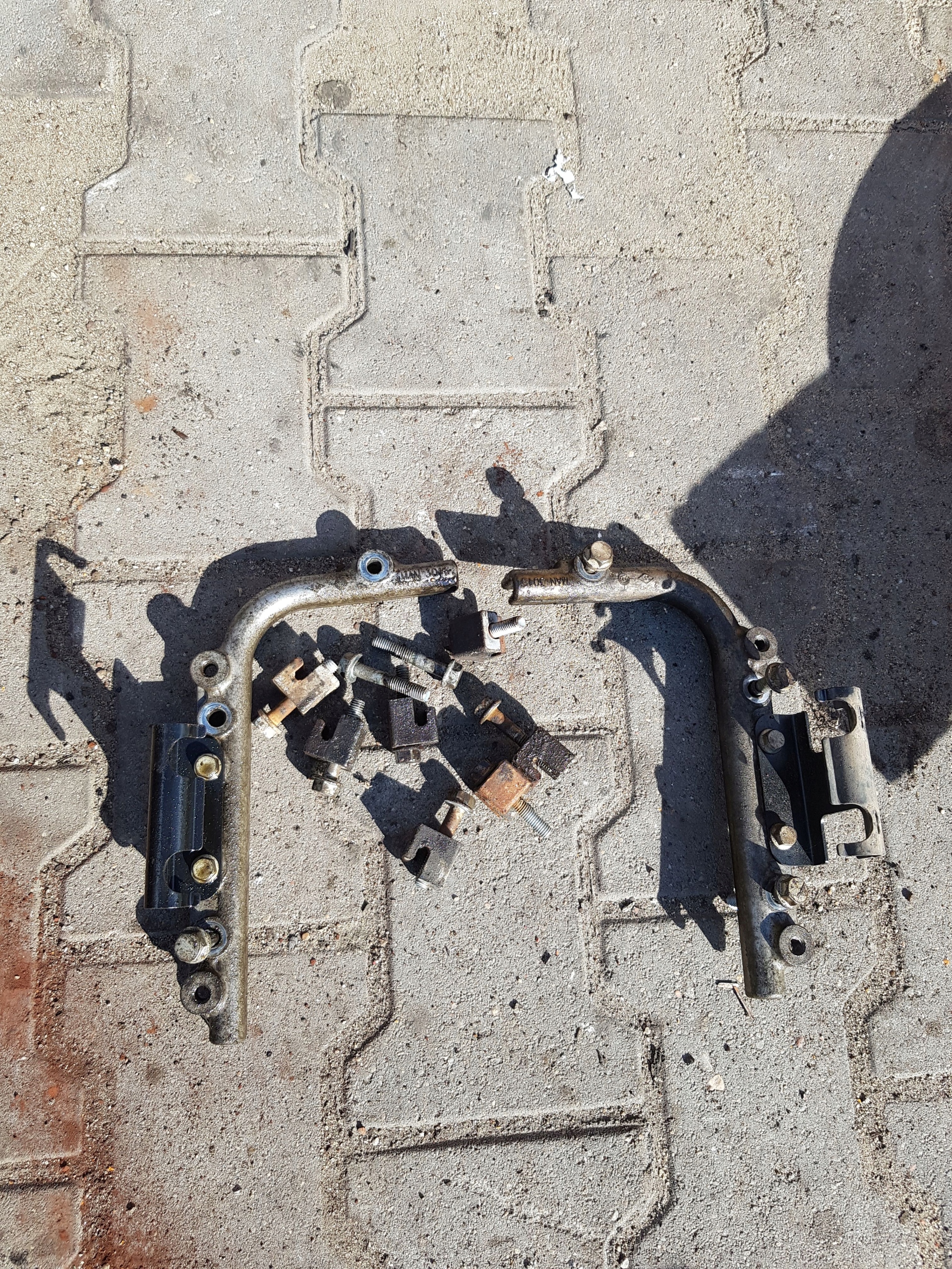 MAN TGX TGS E6 кріплення планки кронштейн чаші