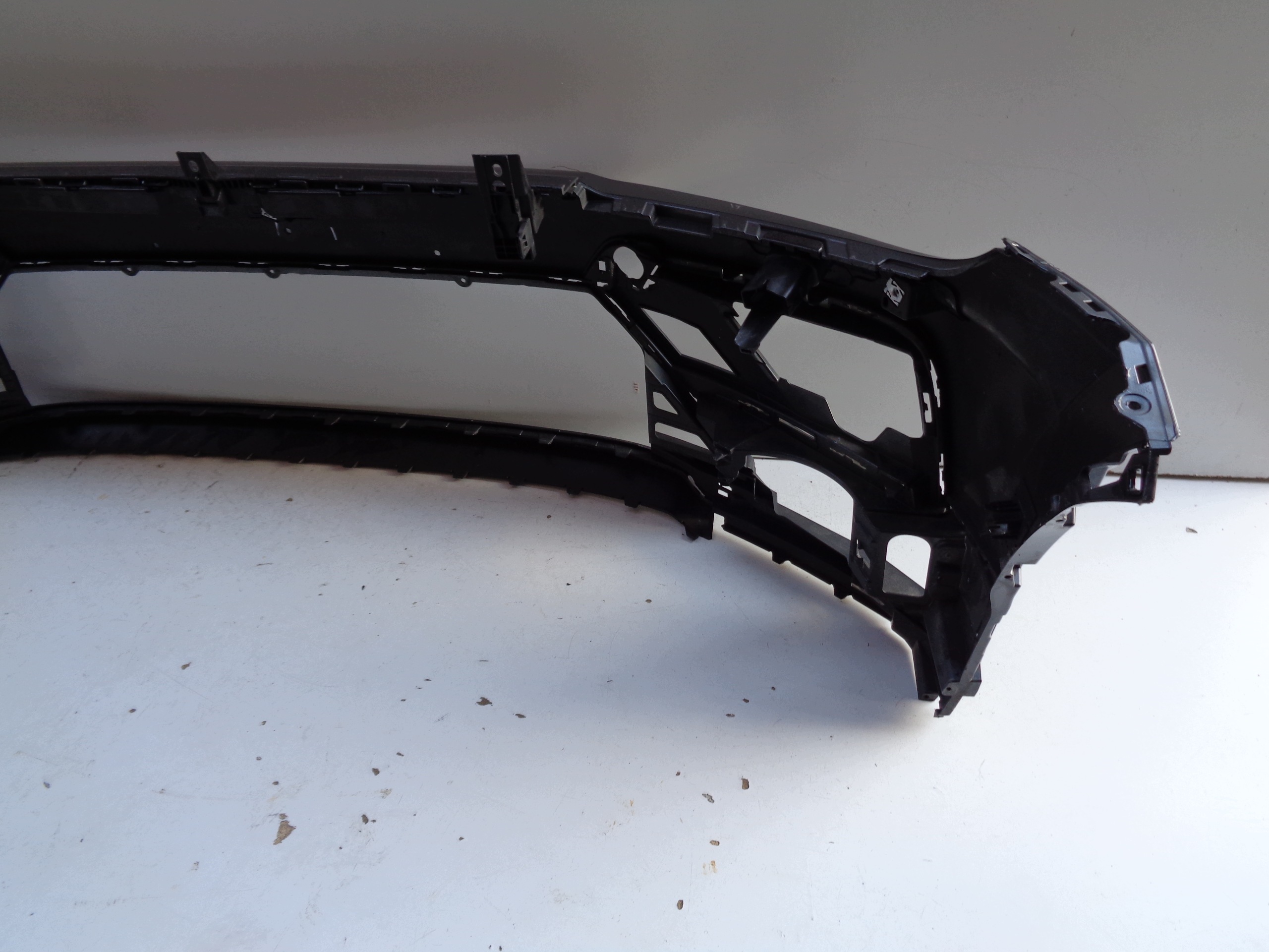 front bumper VW TIGUAN II 5NA 16- R-LINE NR 52562