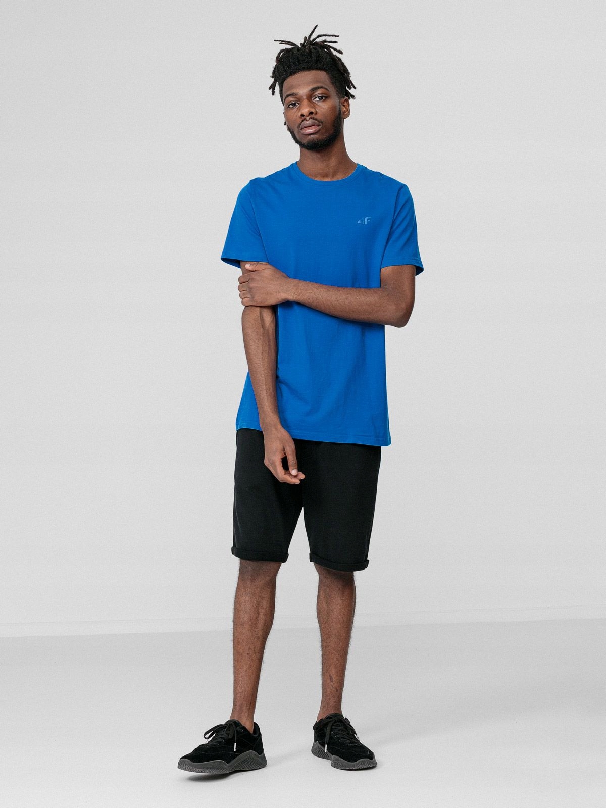 KOSZULKA MĘSKA 4F SPORTOWA T-SHIRT BAWEŁNA S Dekolt okrągły