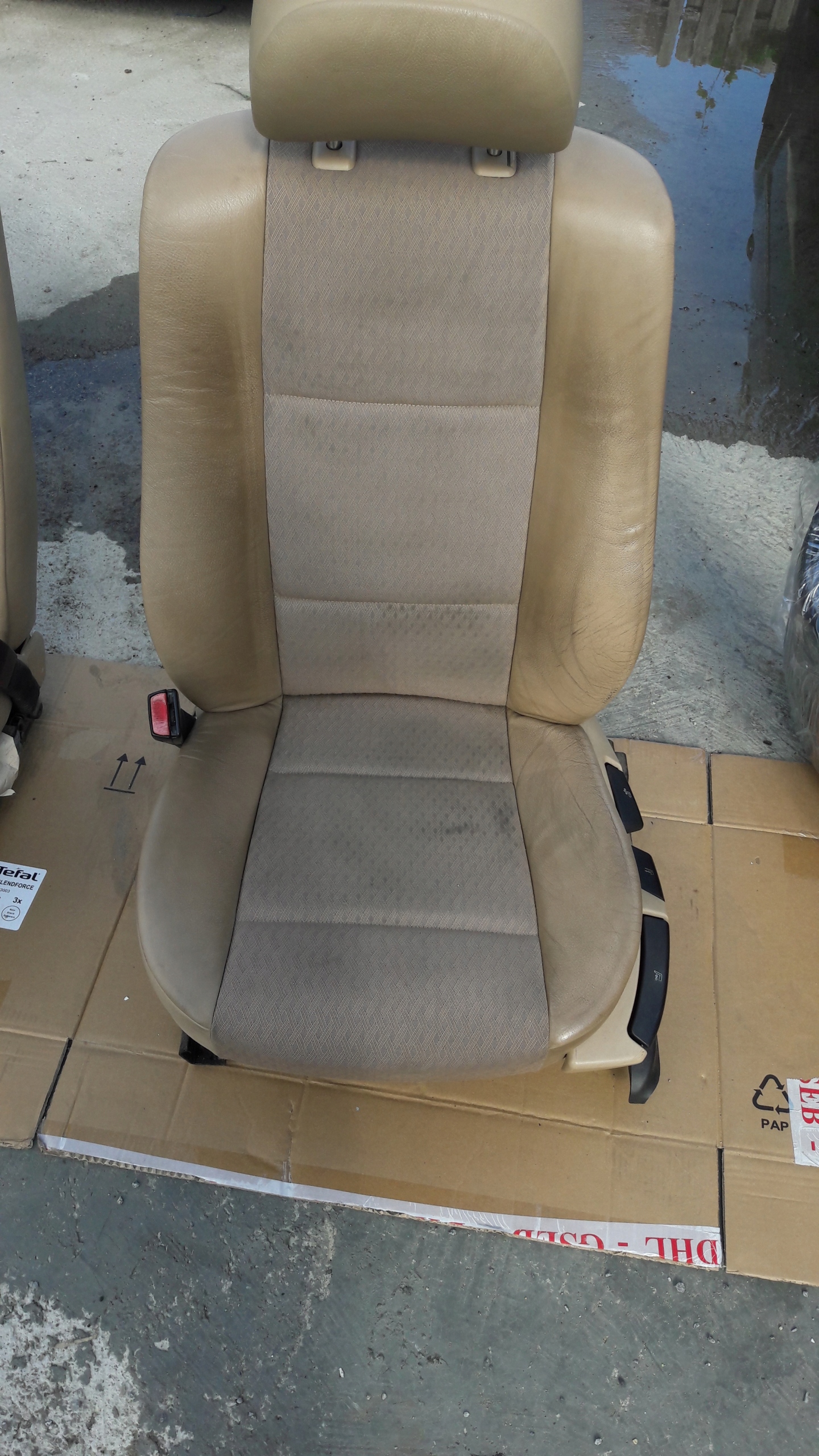 BMW E46 Sitz vorne links rechts vorne Sitz KOMPLET Halbleder