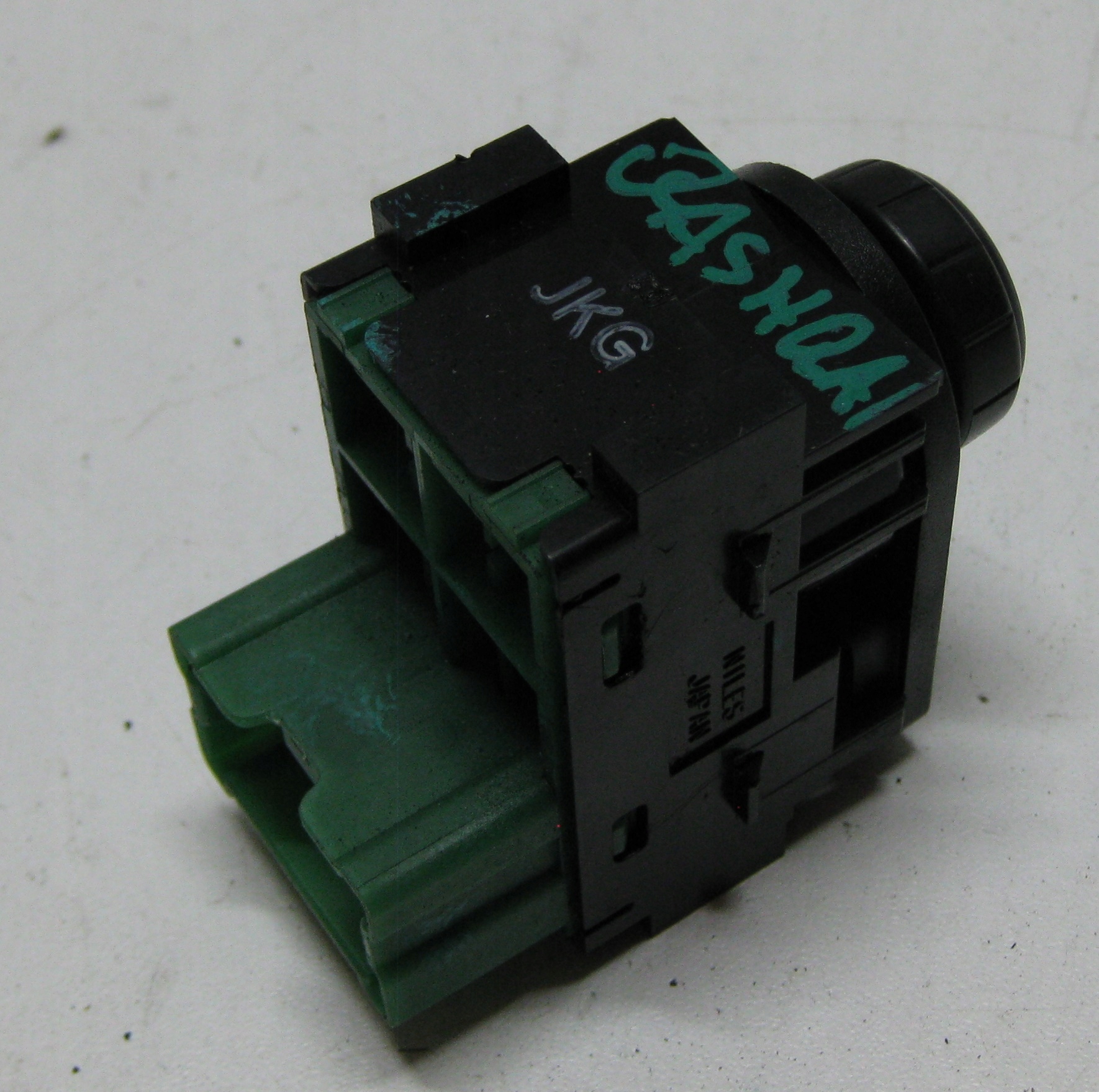NISSAN QASHQAI J10 mirror control switch button 25570JD00B