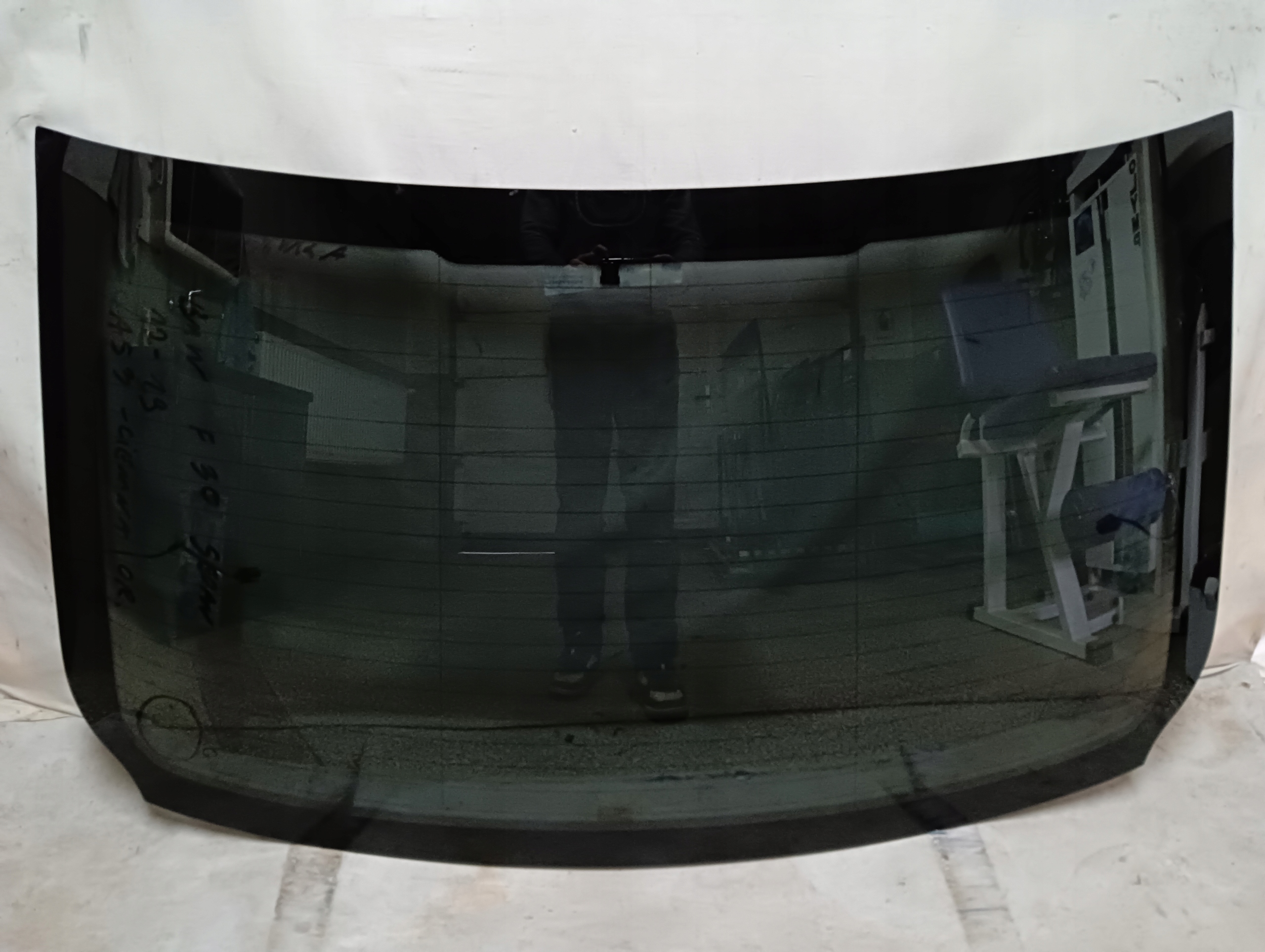 SZYBA TYLNA BMW F30 SEDAN (2012-2019) AS3- CIEMNA ORYGINAŁ