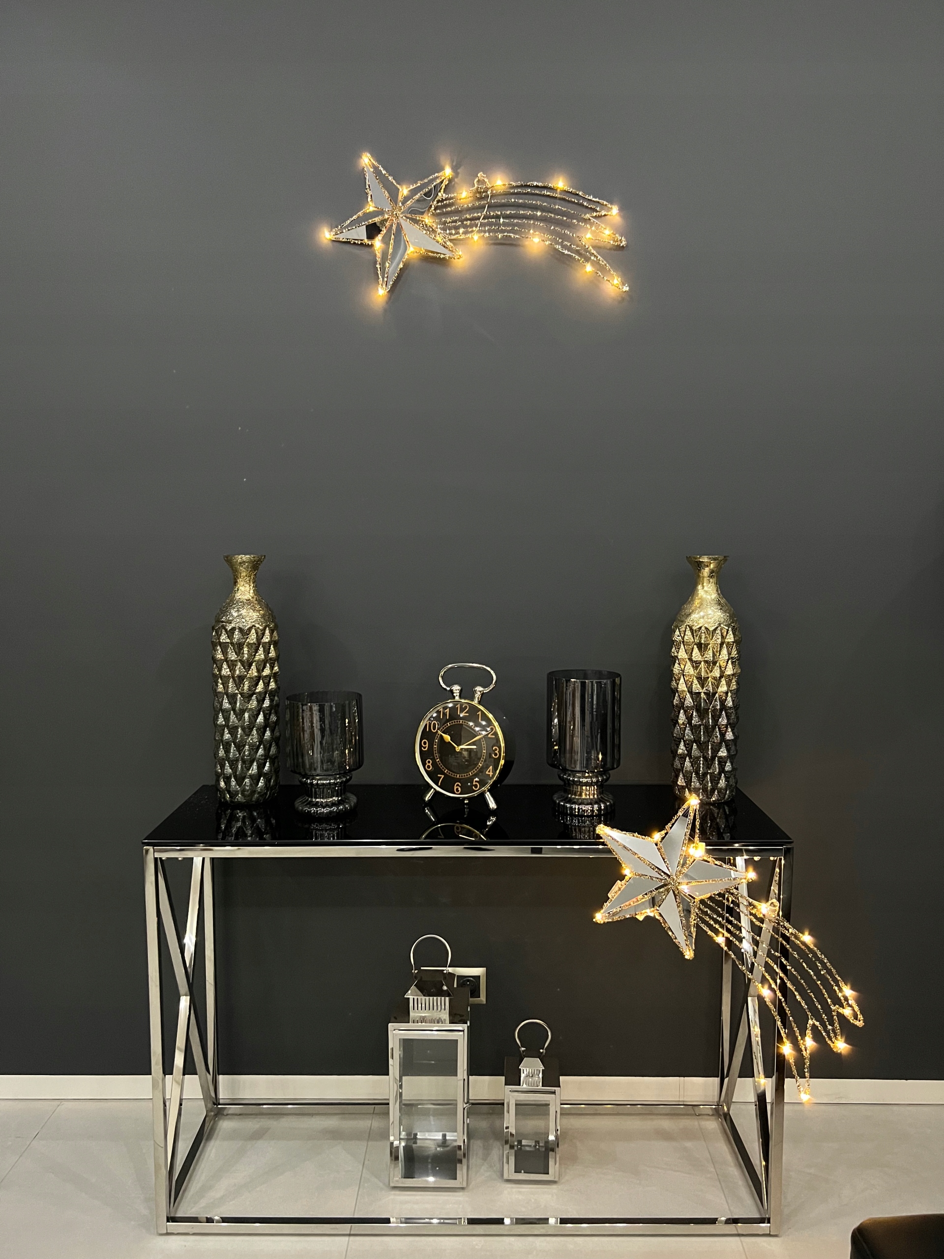 ŚWIĄTECZNA GWIAZDA DEKORACJA ŚWIĄTECZNA LED Wysokość produktu 44 cm