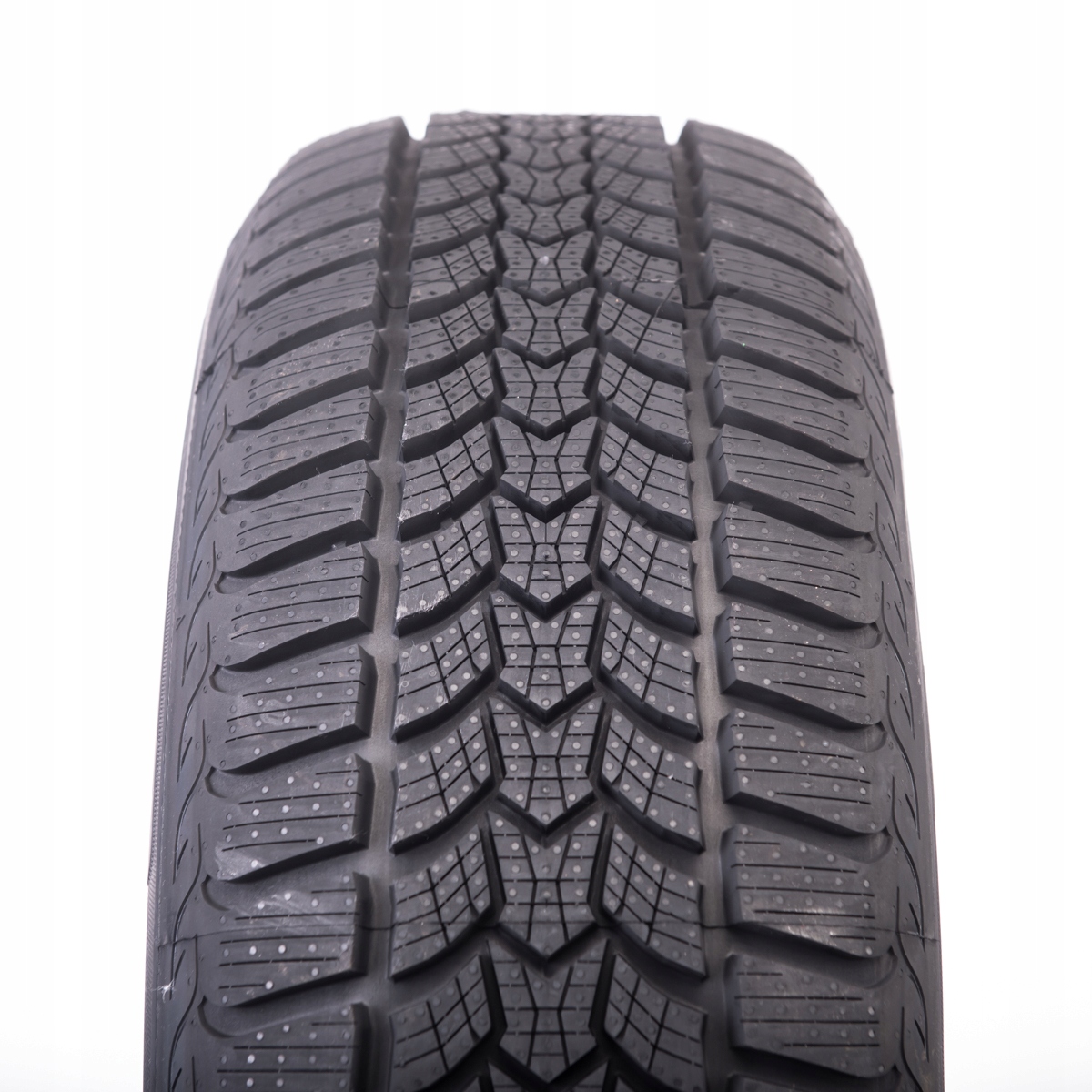 1x Zimní Pneumatika 215/65R16 Dębica Frigo HP2 98H