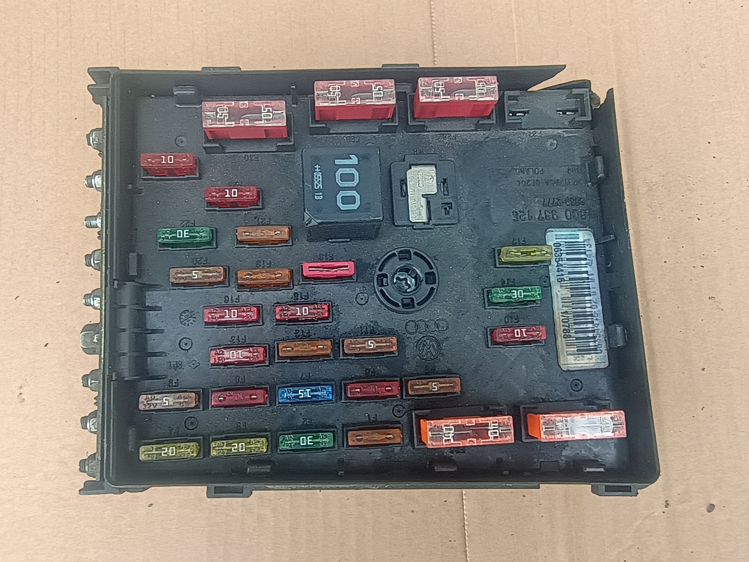 Module fusibles 3C0937125 VW PASSAT B6