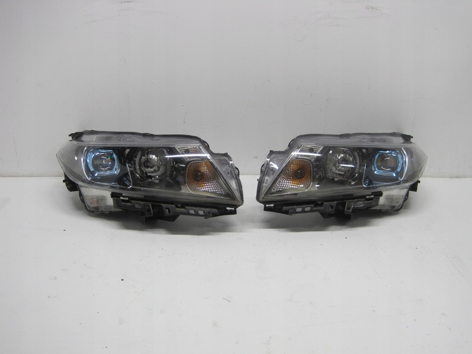 light XENON SUZUKI VITARA 19R right