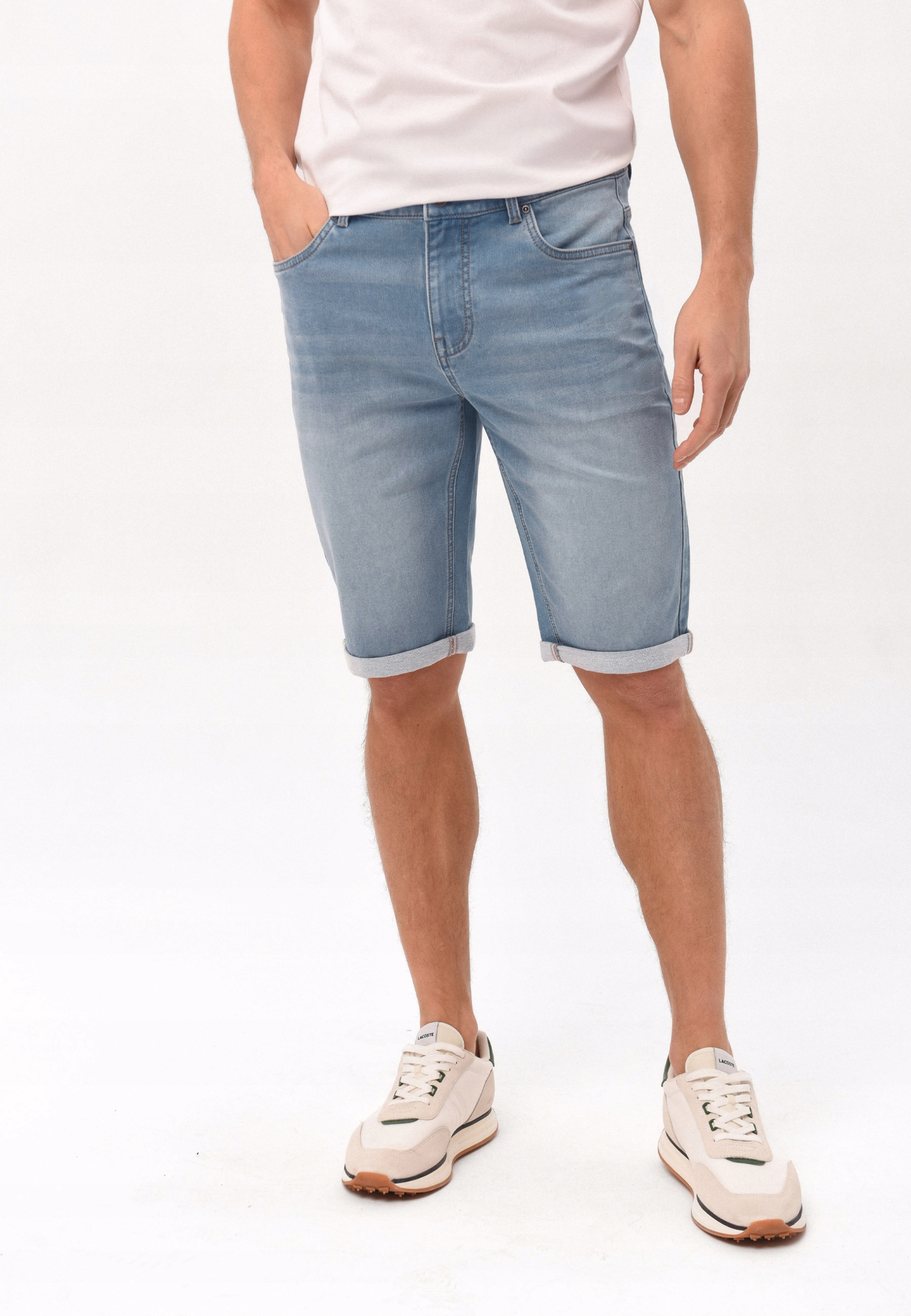 Pánské Džínové Šortky S Světle Modrou Záložkou Volcano E-mext 35