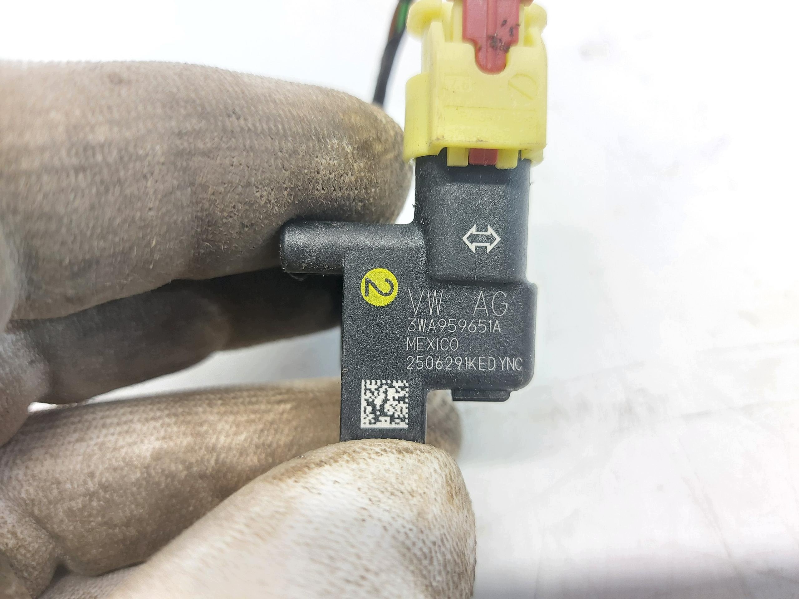 Skoda Elroq 5LJ iV85 , SUV 5D Crashsensor Drucksensor Airbag 3WA959651A