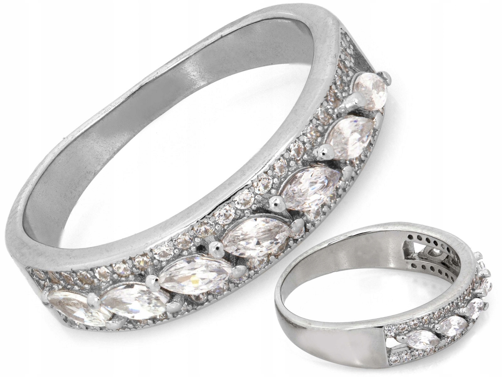 Stříbrný prstýnek se zirkony pr.925, váha 3.30 g, velikost 14