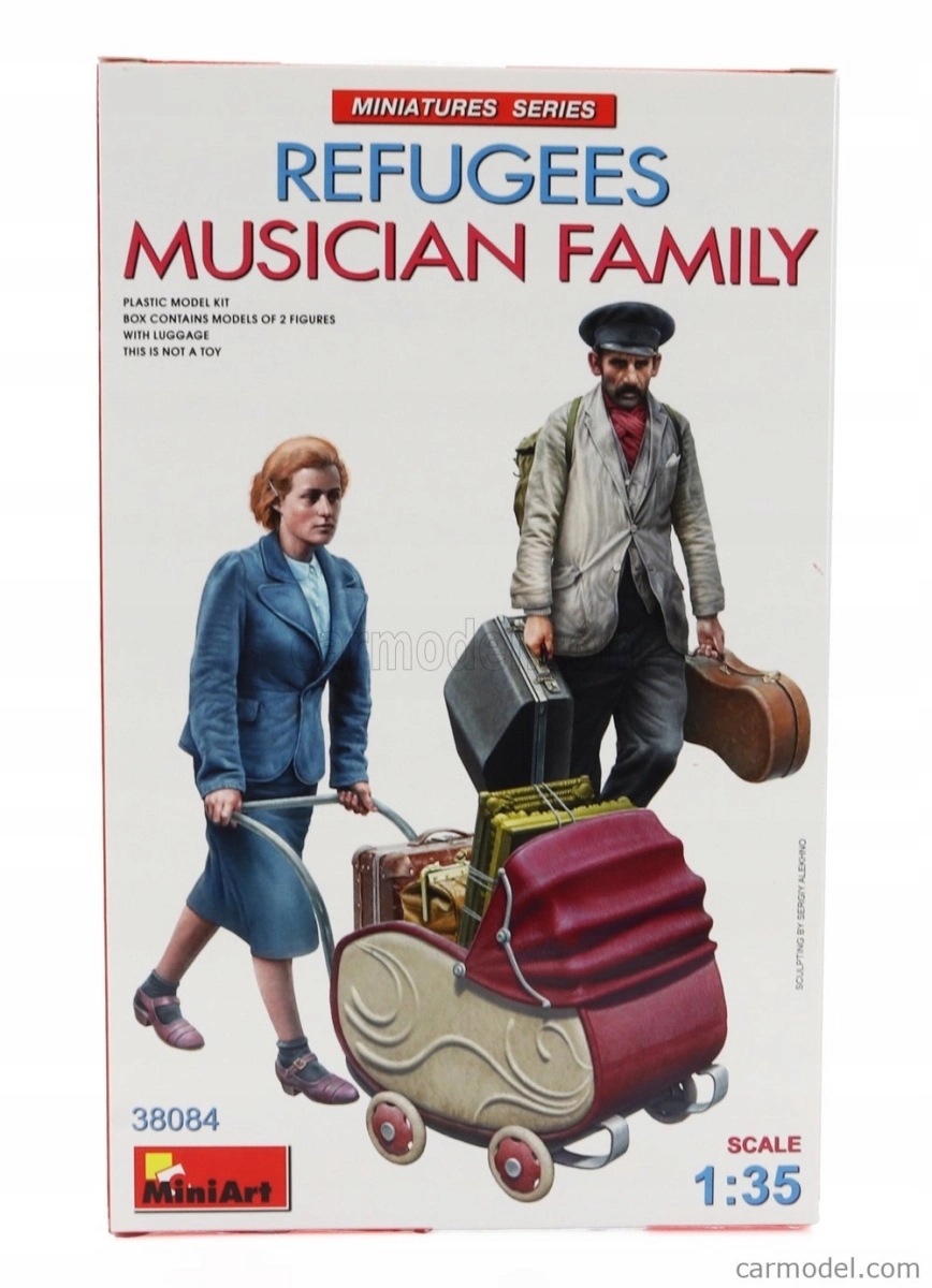 Miniart Figures Refugees Musician Family 1:35