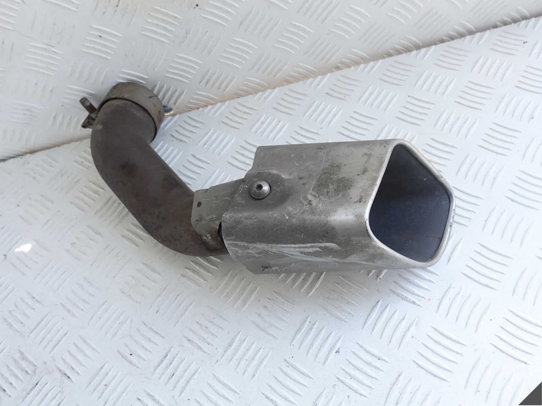 PORSCHE CAYENNE E3 9Y0 18- pipe end exhaust pipe right