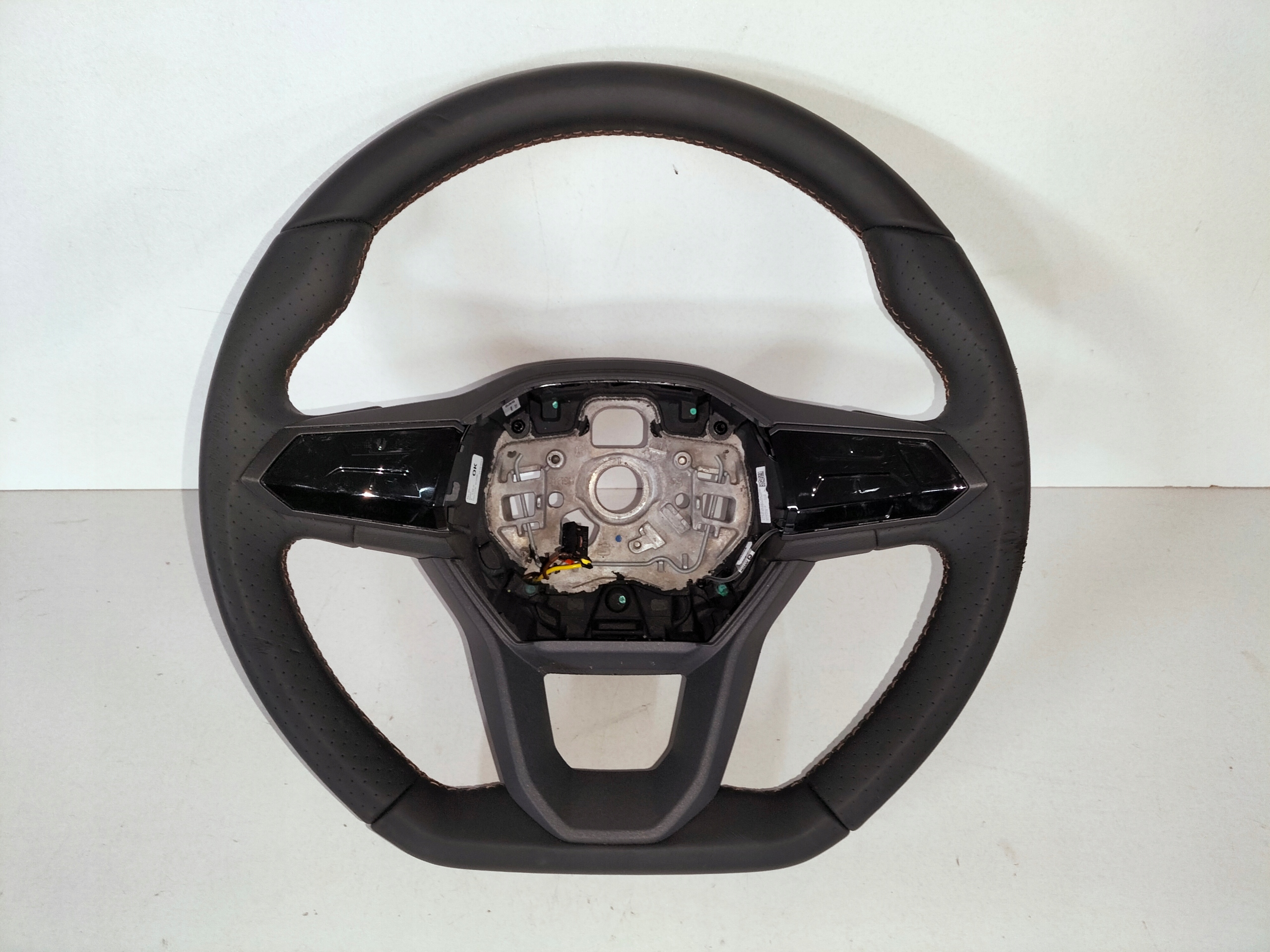 VOLAN CUPRA BORN 21