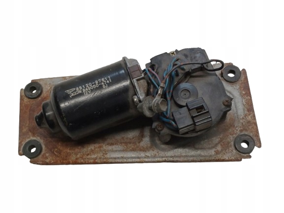 DAIHATSU FEROZA - SILNICZEK WYCIERACZKI PRZÓD 8512087611