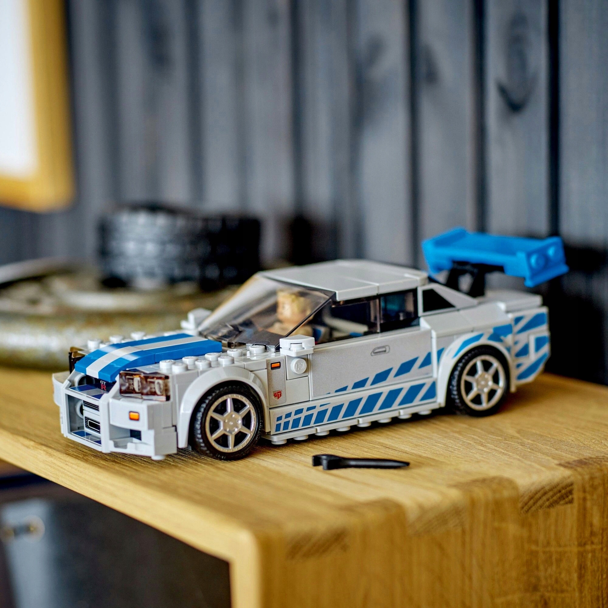 KLOCKI LEGO SPEED CHAMPIONS NISSAN SKYLINE PREZENT Liczba elementów 319