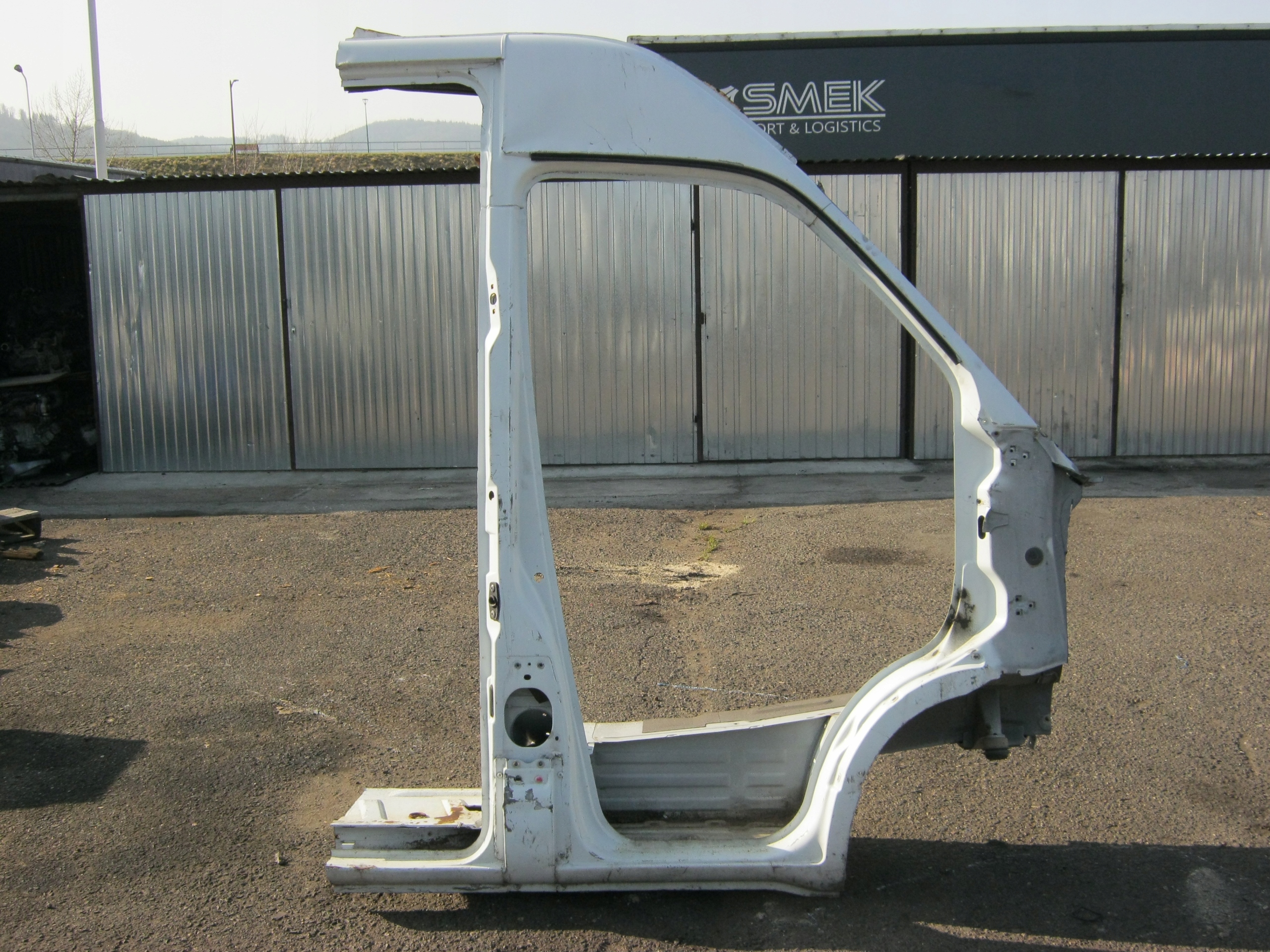 1111 - Порог пост сторона правая передняя MASTER II MOVANO H2