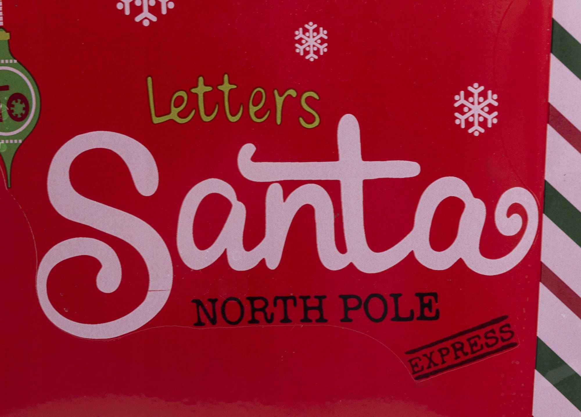 Skrzynka na listy retro świąteczna metalowa czerwo Rodzaj inny