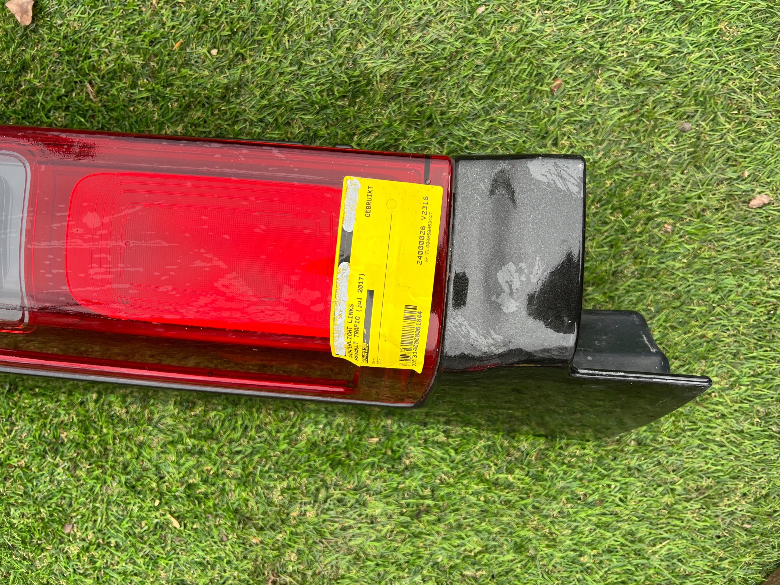 OPEL VIVARO light rear left complete original 265A61090R 265A64446R 93454