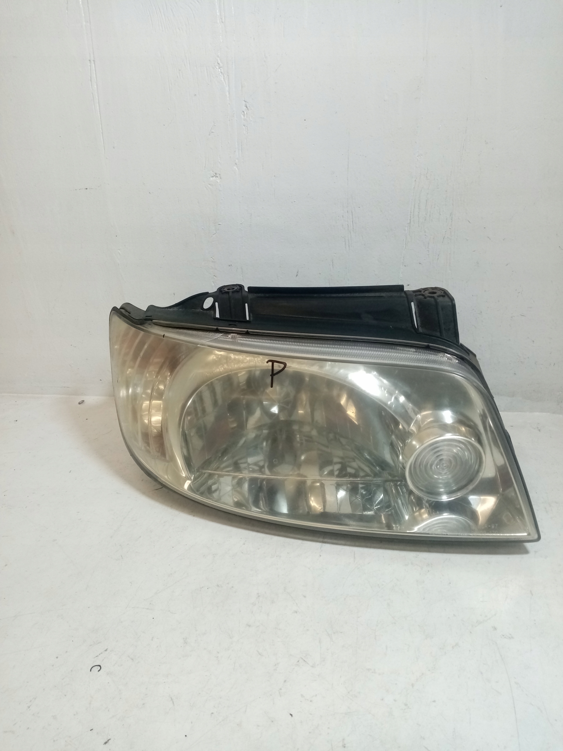 ФАРА ПРАВА ПЕРЕДНЯЯ HYUNDAI МАТРИКС