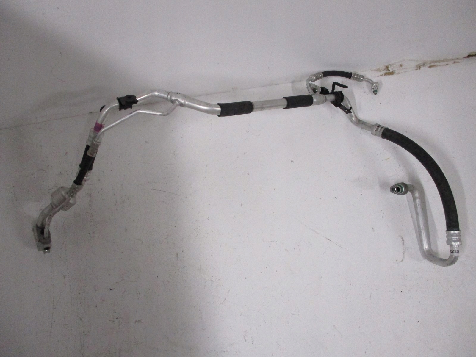 WĄŻ PRZEWÓD KLIMATYZACJI KIA NIRO