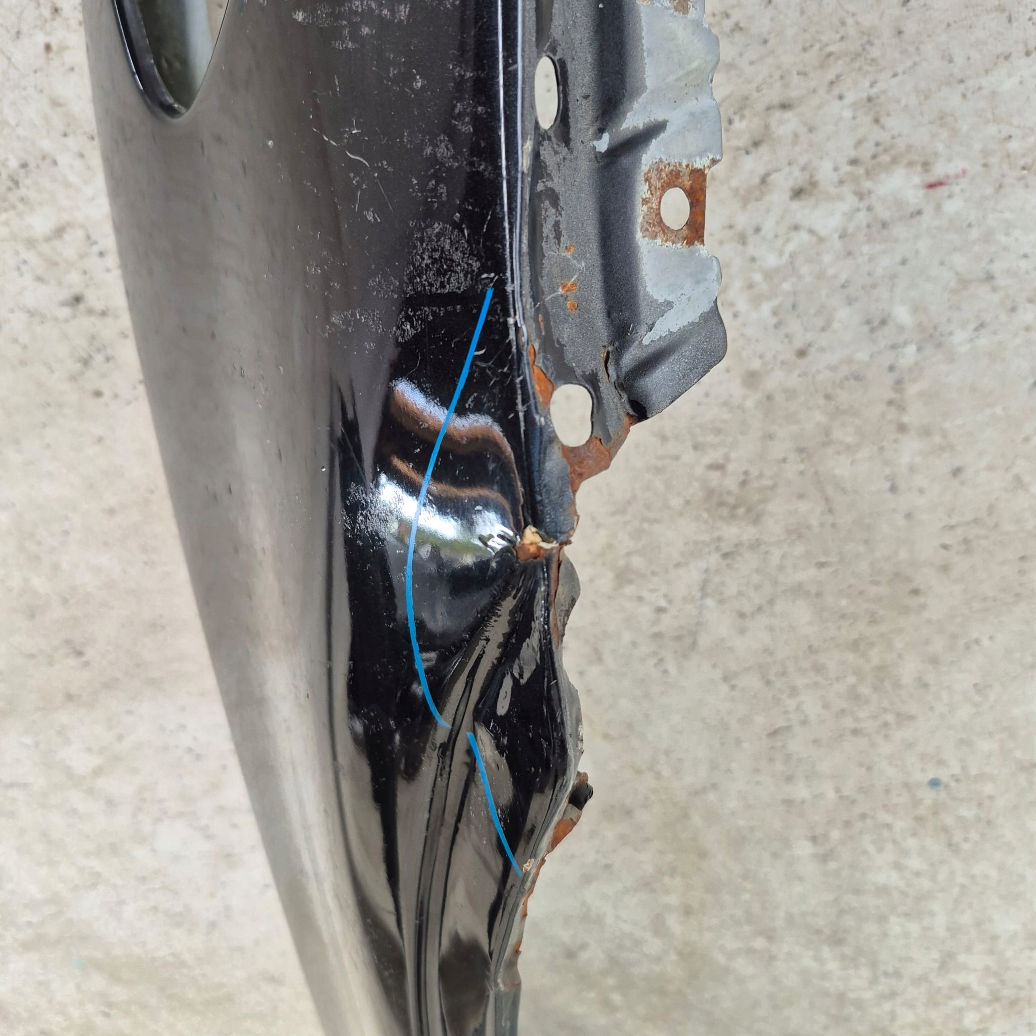 BMW X5 E53 99- blatník předek přední pravý